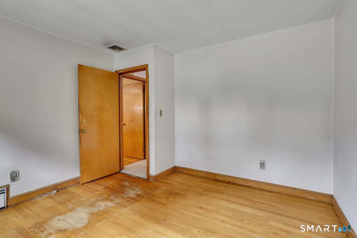 68 Pine Street photo 12