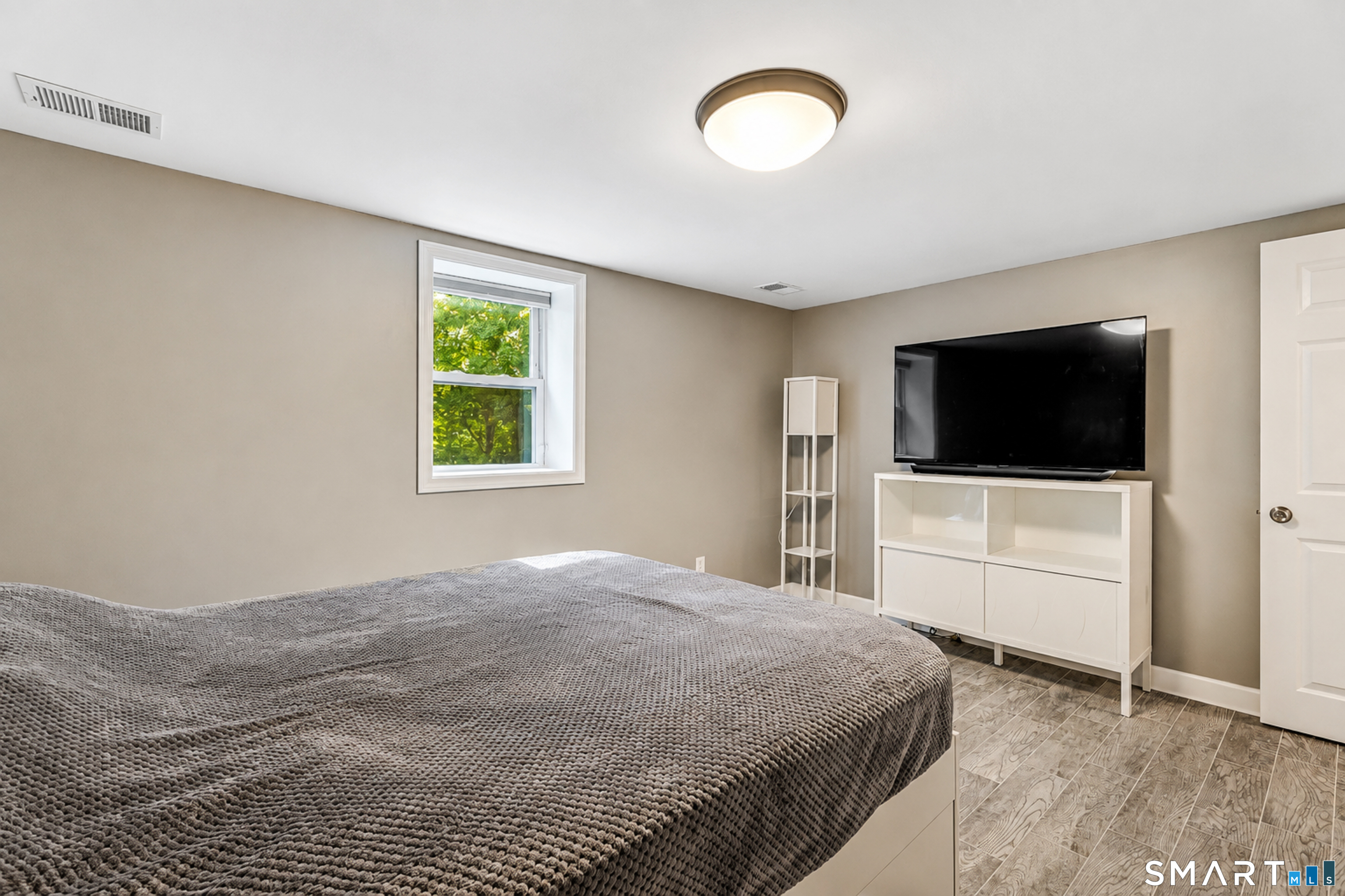 25 Seneca Road photo 15