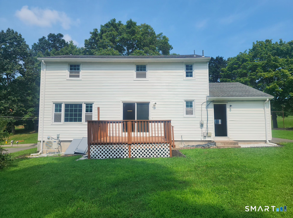 411 Griffin Road photo 3