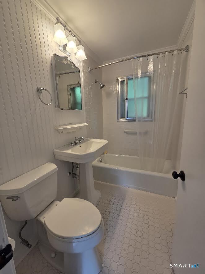 104 1/2 Ledgebrook Drive Unit #104H photo 19