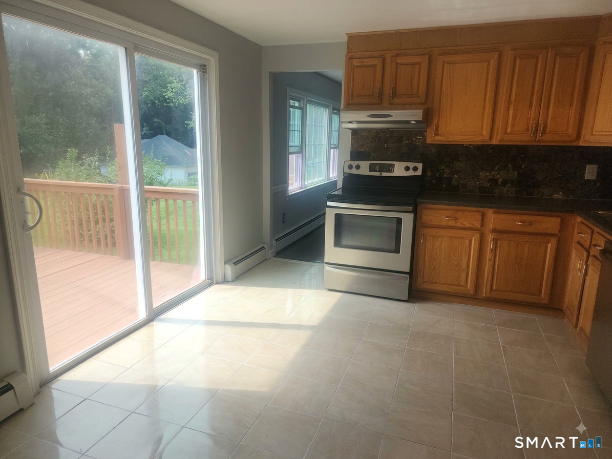 411 Griffin Road photo 6