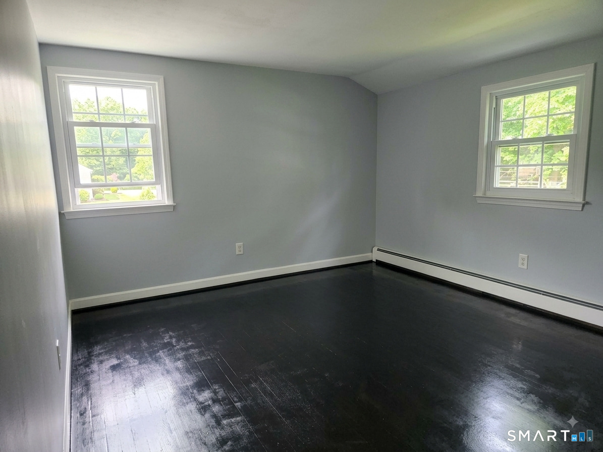 411 Griffin Road photo 14