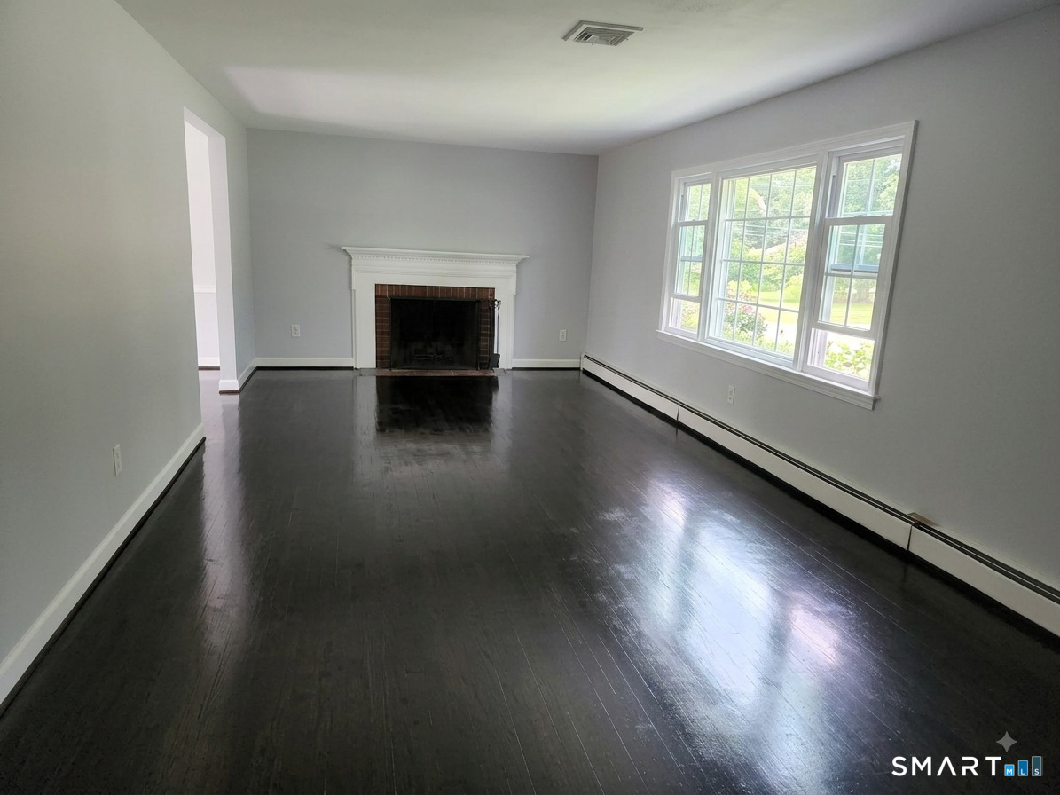 411 Griffin Road photo 15