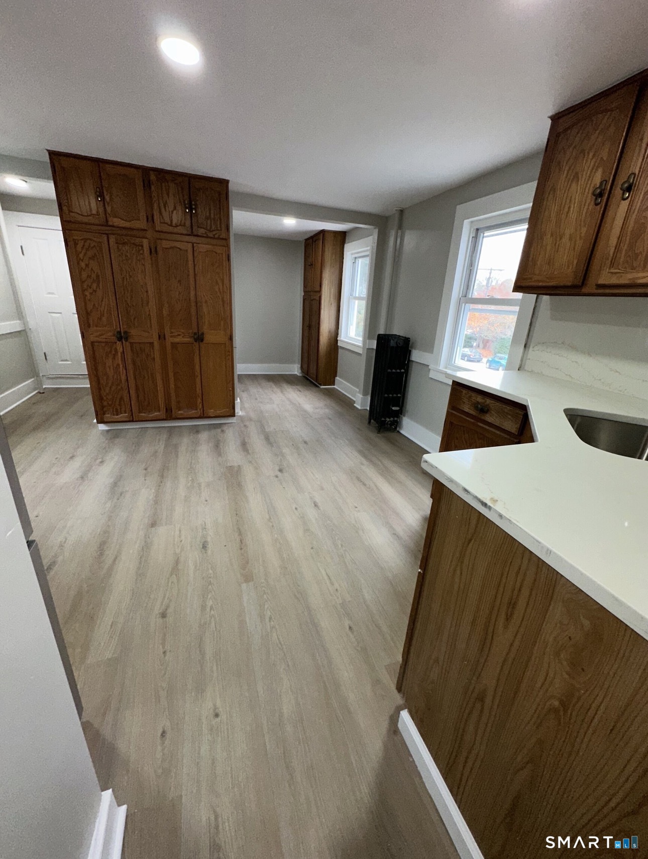 34 Bulkeley Plain photo 5