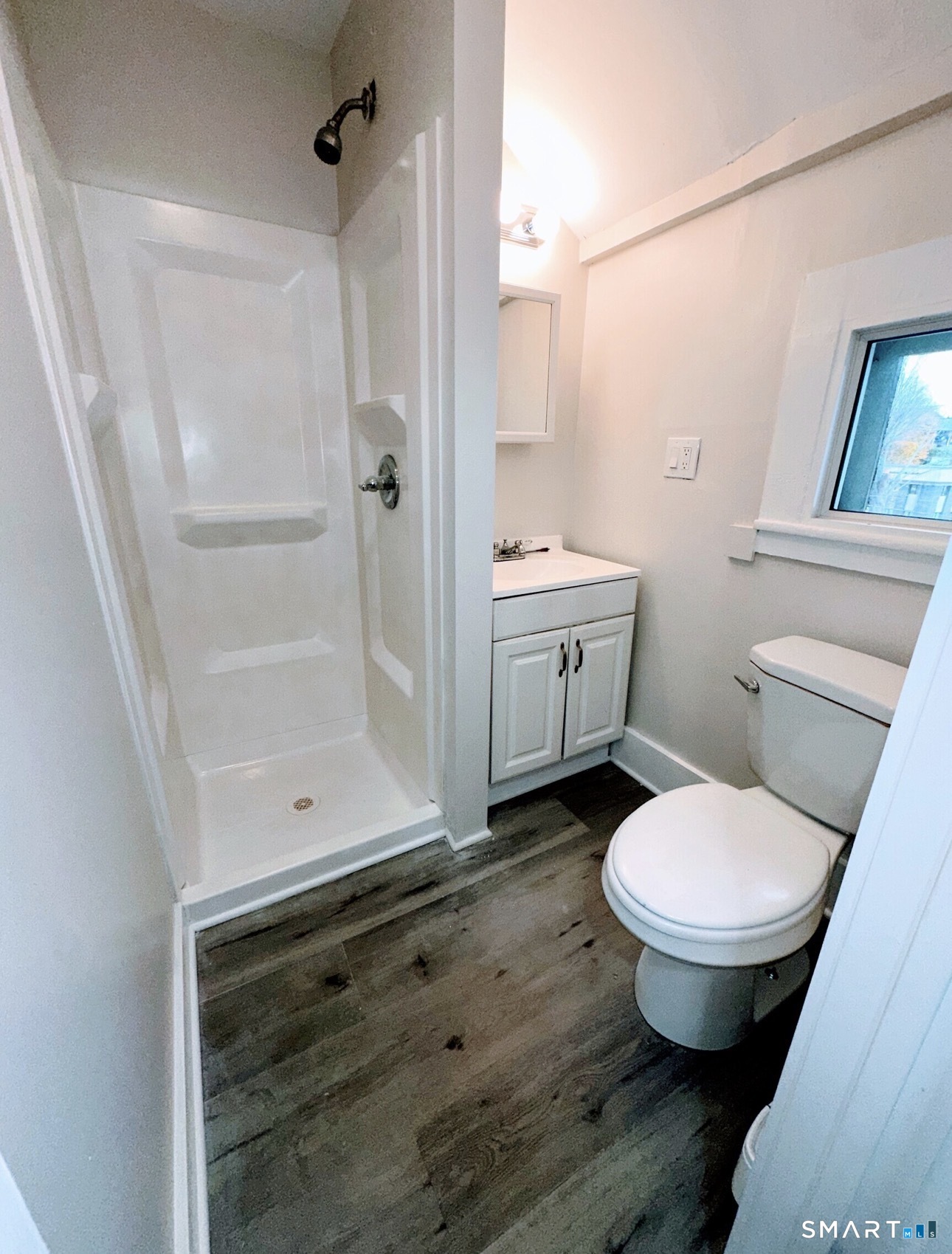 34 Bulkeley Plain photo 14