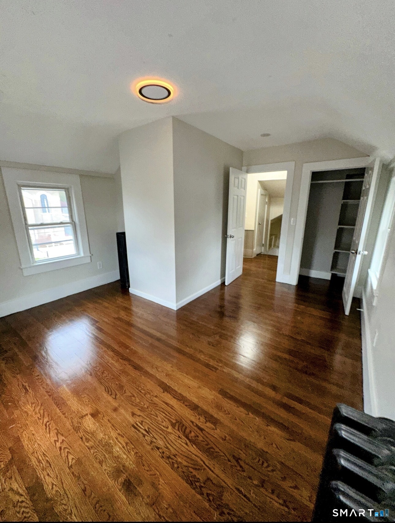 34 Bulkeley Plain photo 16