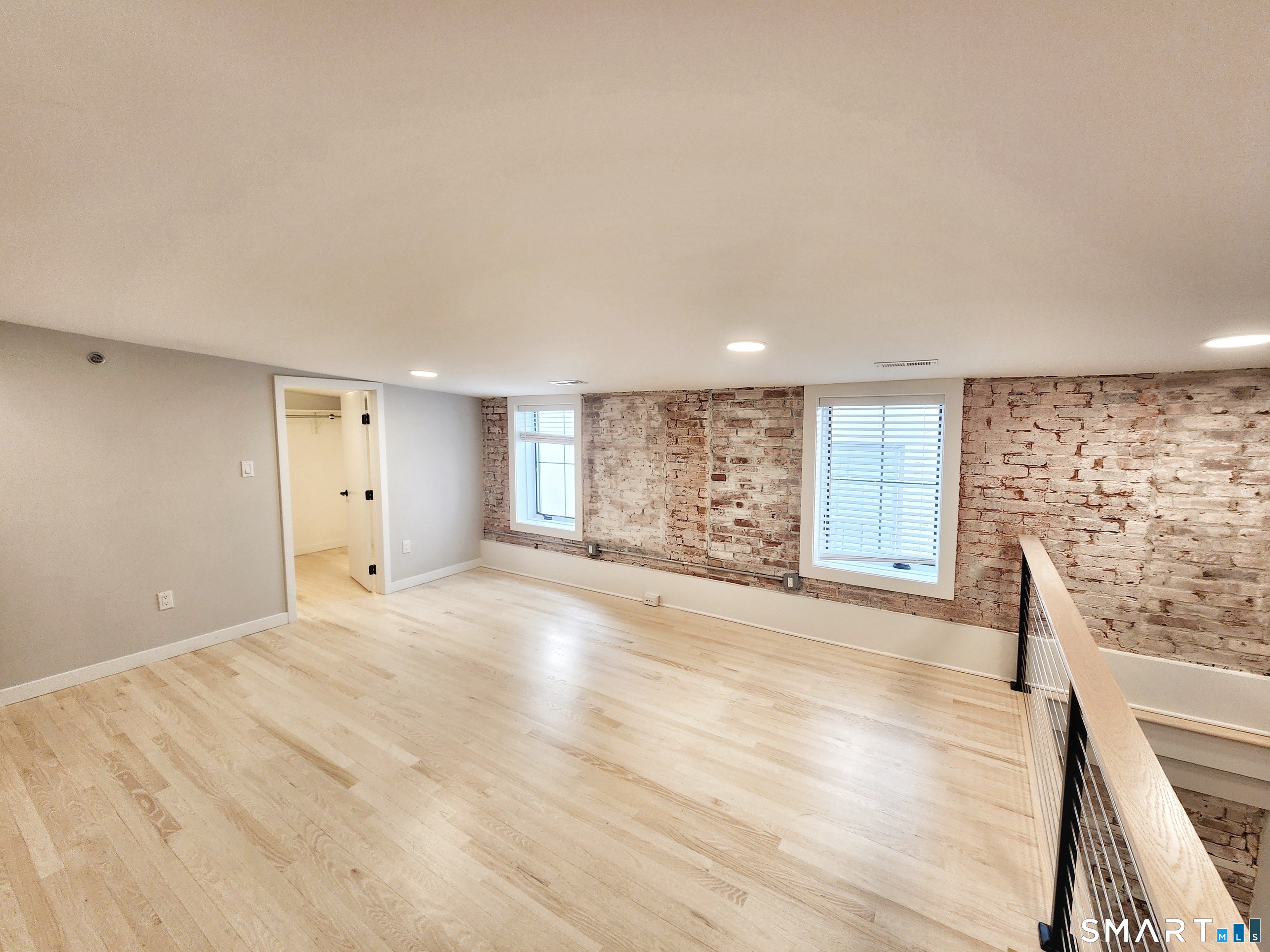 7 Wall Street  Unit #4 photo 4