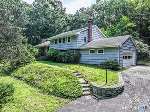 51 Glen Hill Road