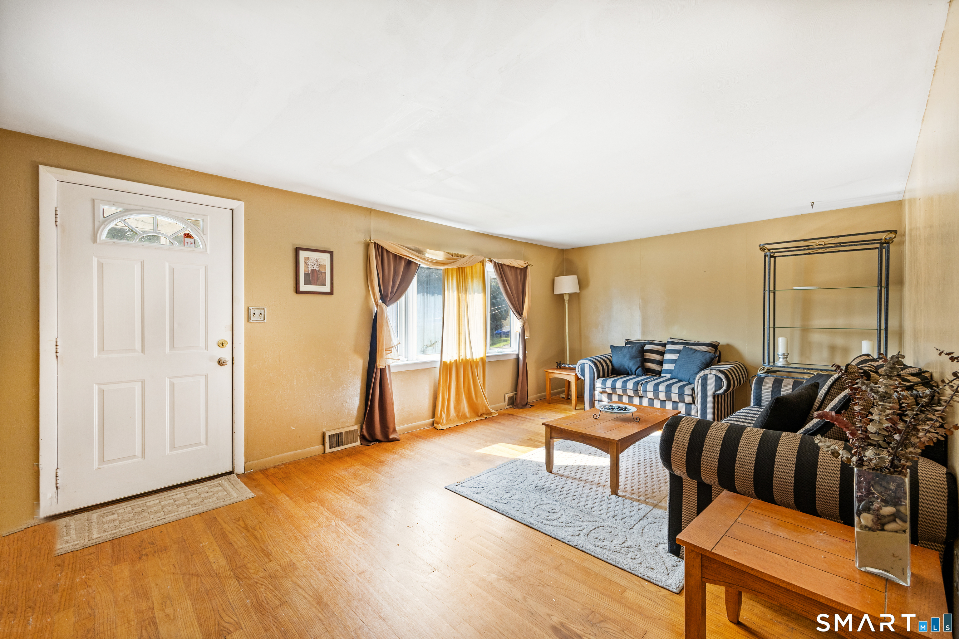 337 Robinwood Road photo 3