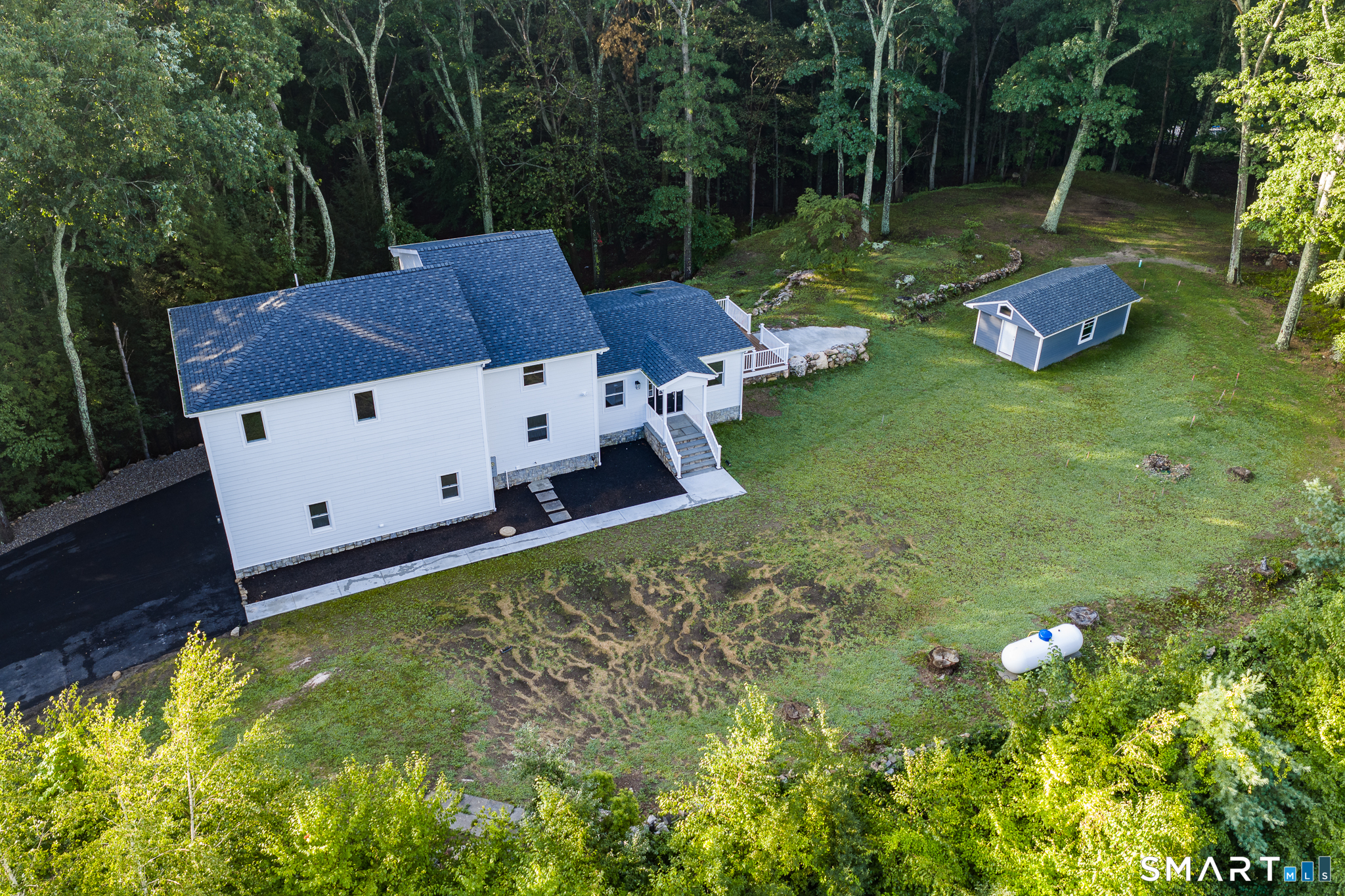3 Boulder Creek Road, Newtown, Connecticut 06470