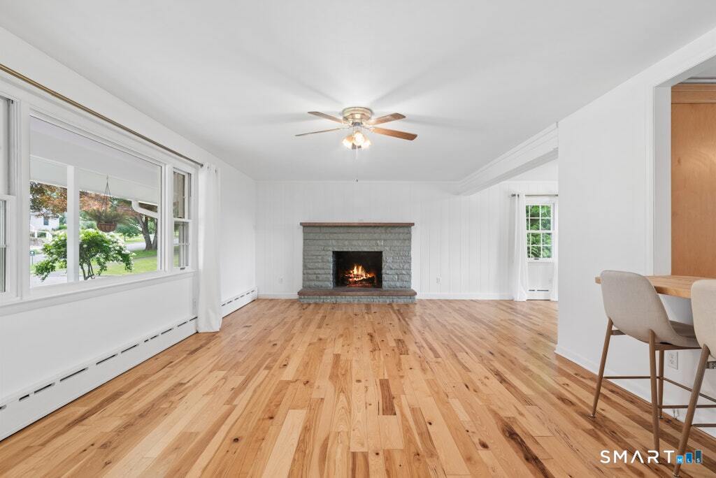 34 Davenport Drive photo 2
