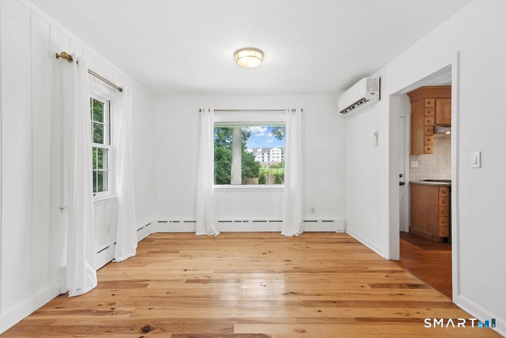 34 Davenport Drive photo 4