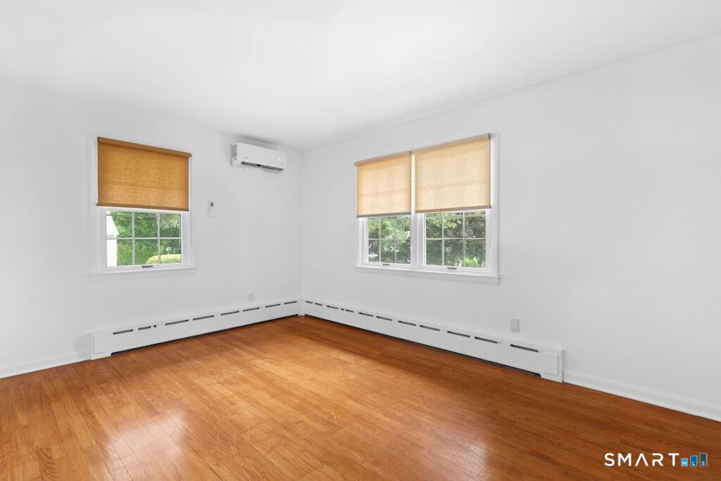34 Davenport Drive photo 9