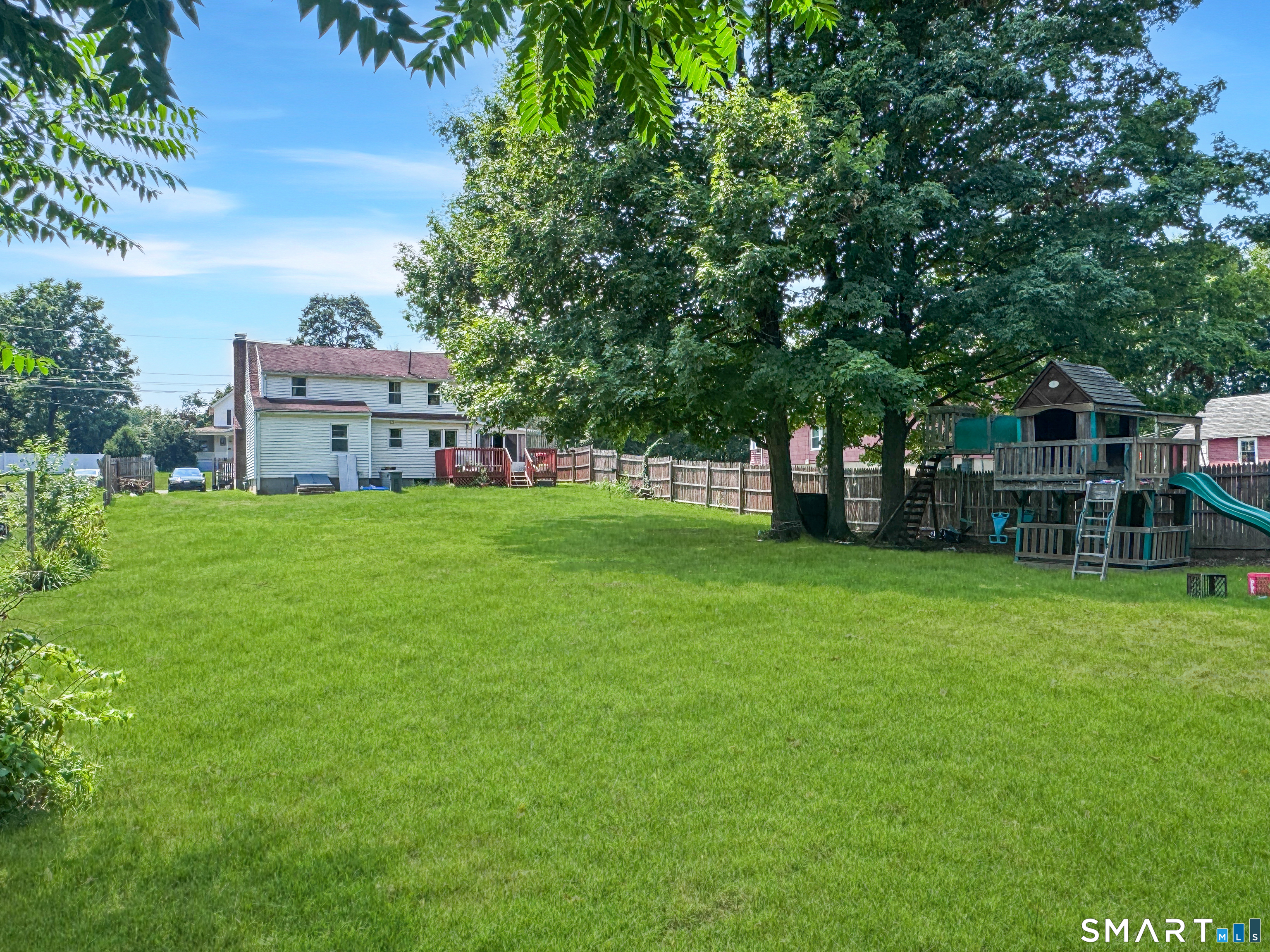 61 Forestville Avenue photo 3