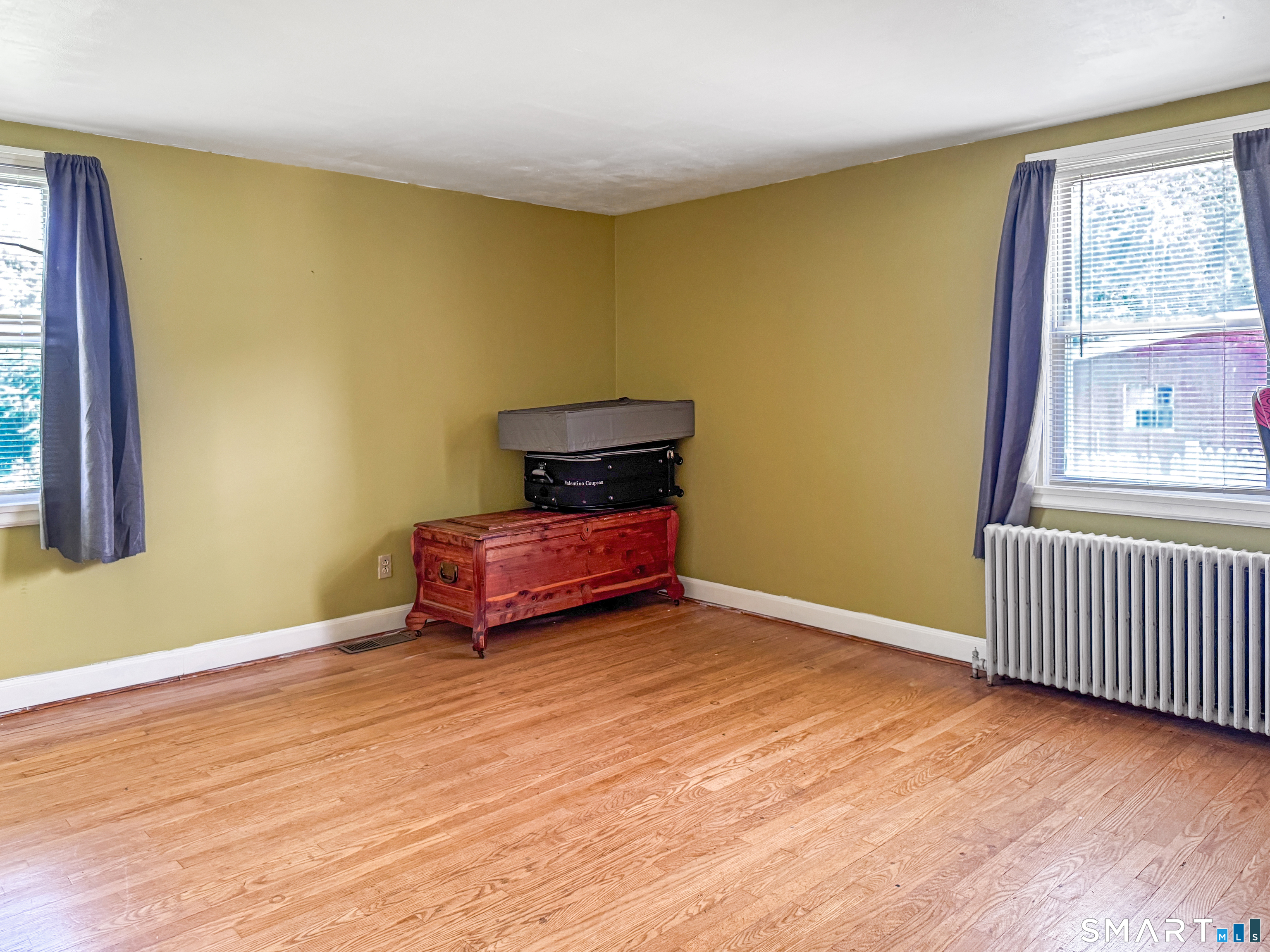 61 Forestville Avenue photo 13