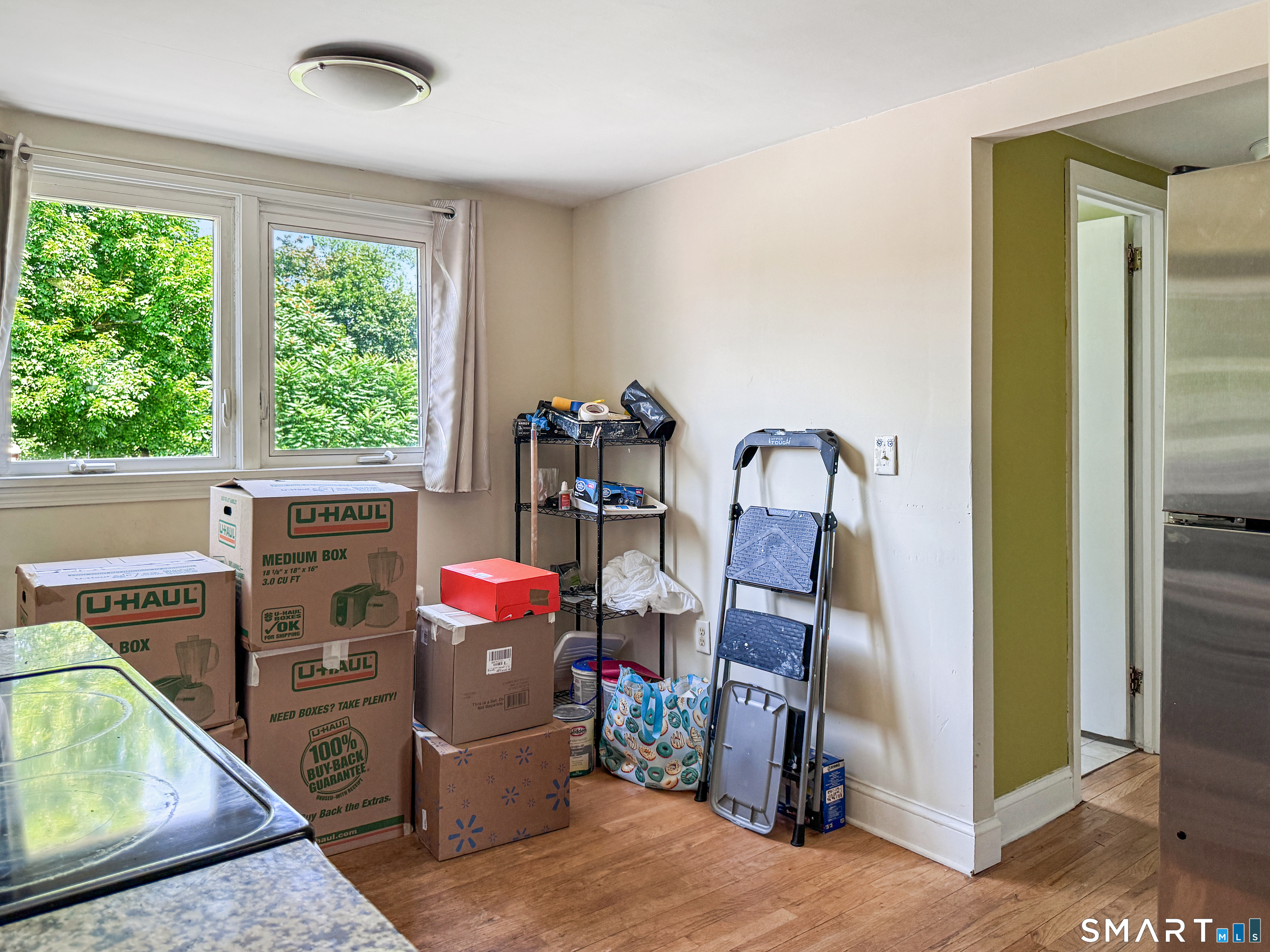 61 Forestville Avenue photo 9