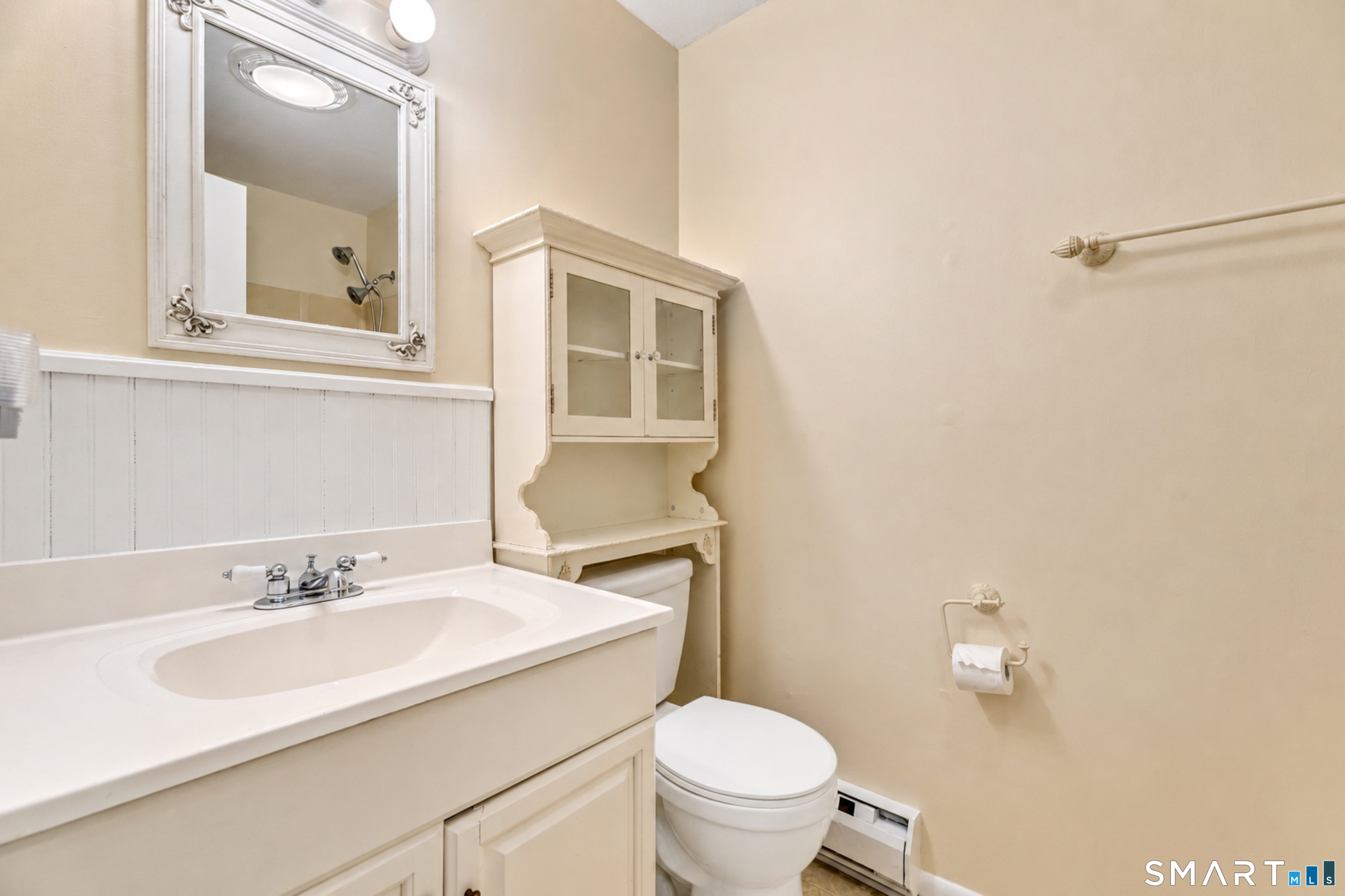 165 Colchester Avenue photo 26