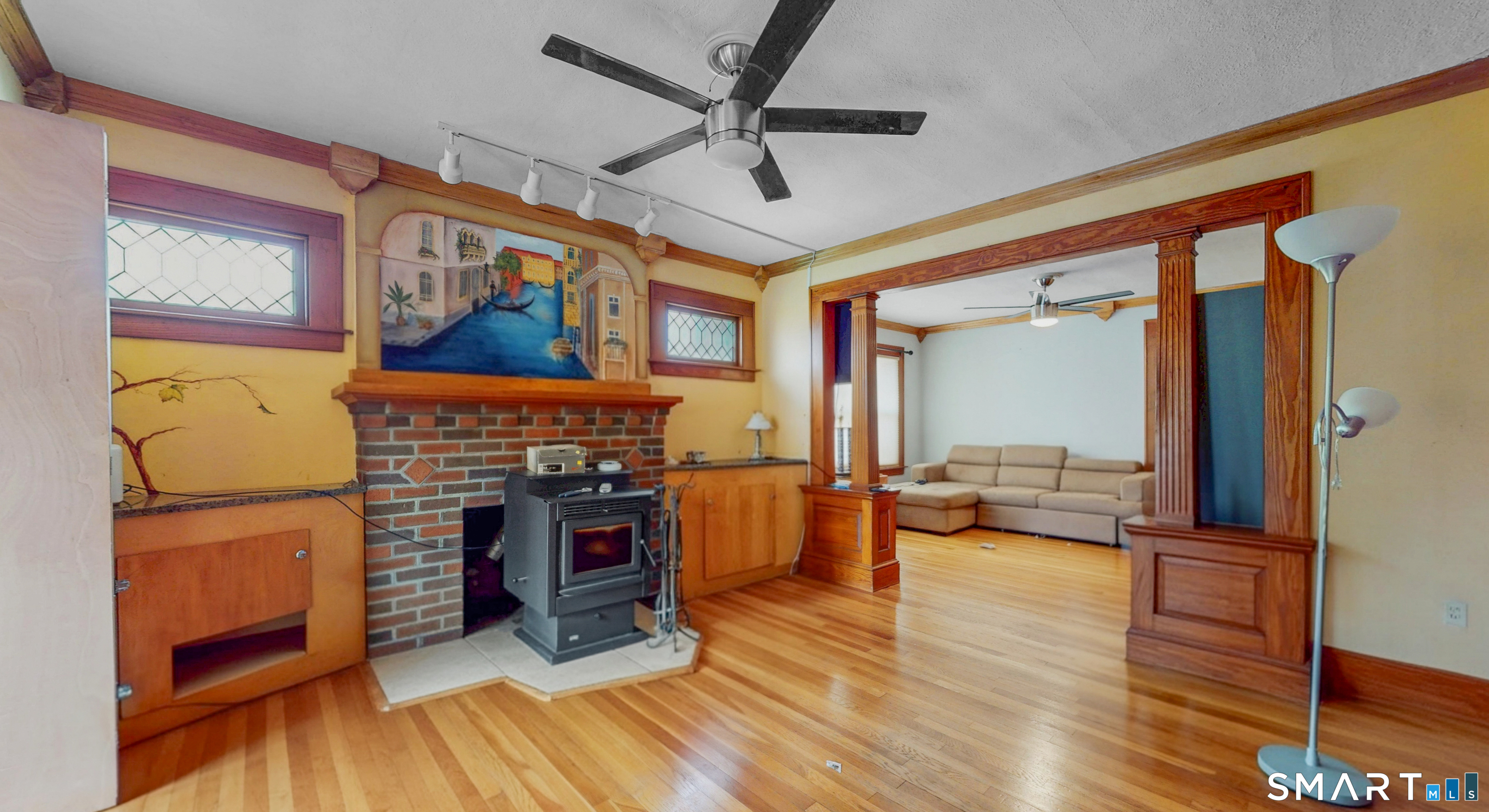 54 Pleasant Street photo 10