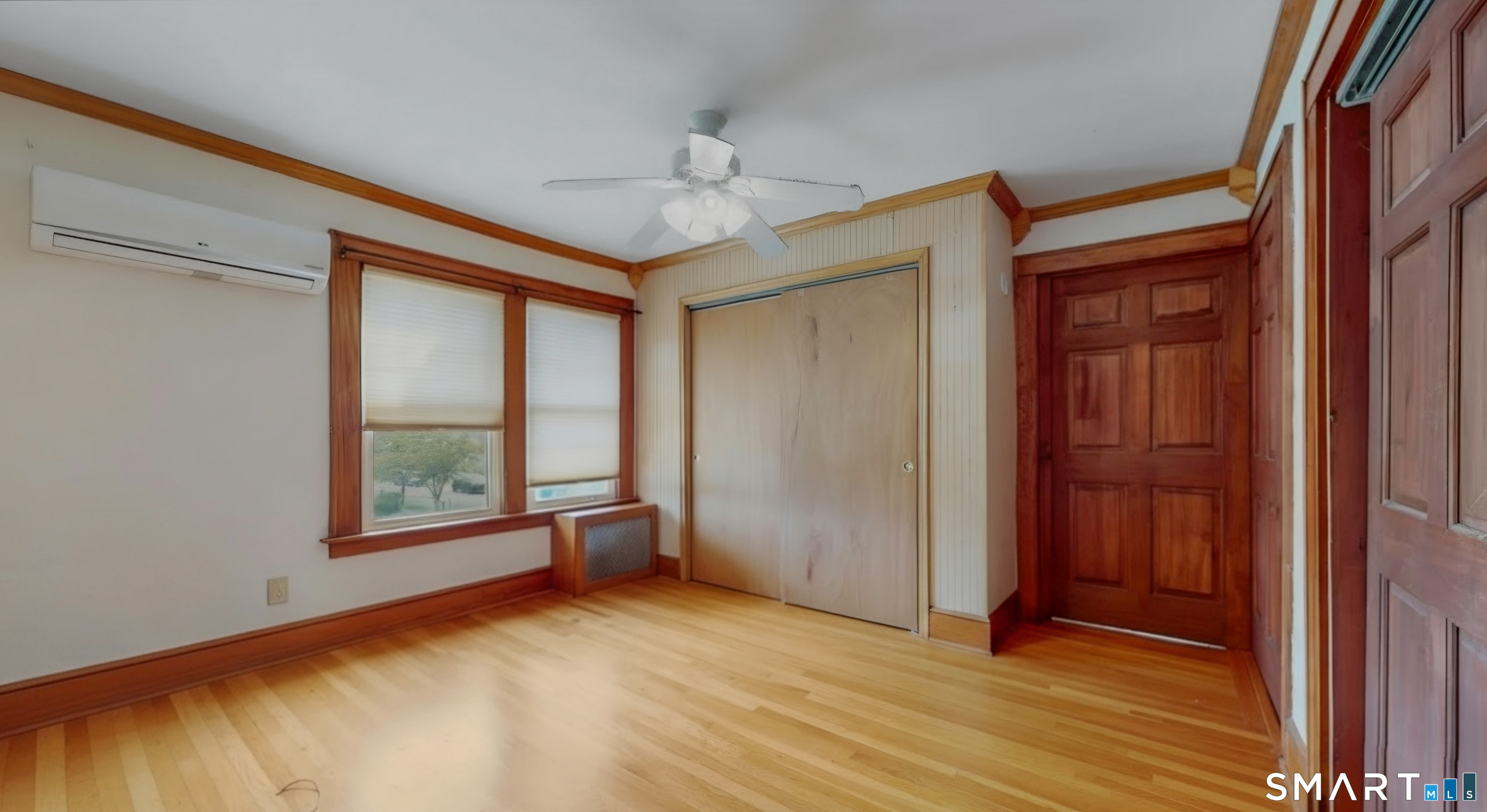 54 Pleasant Street photo 18