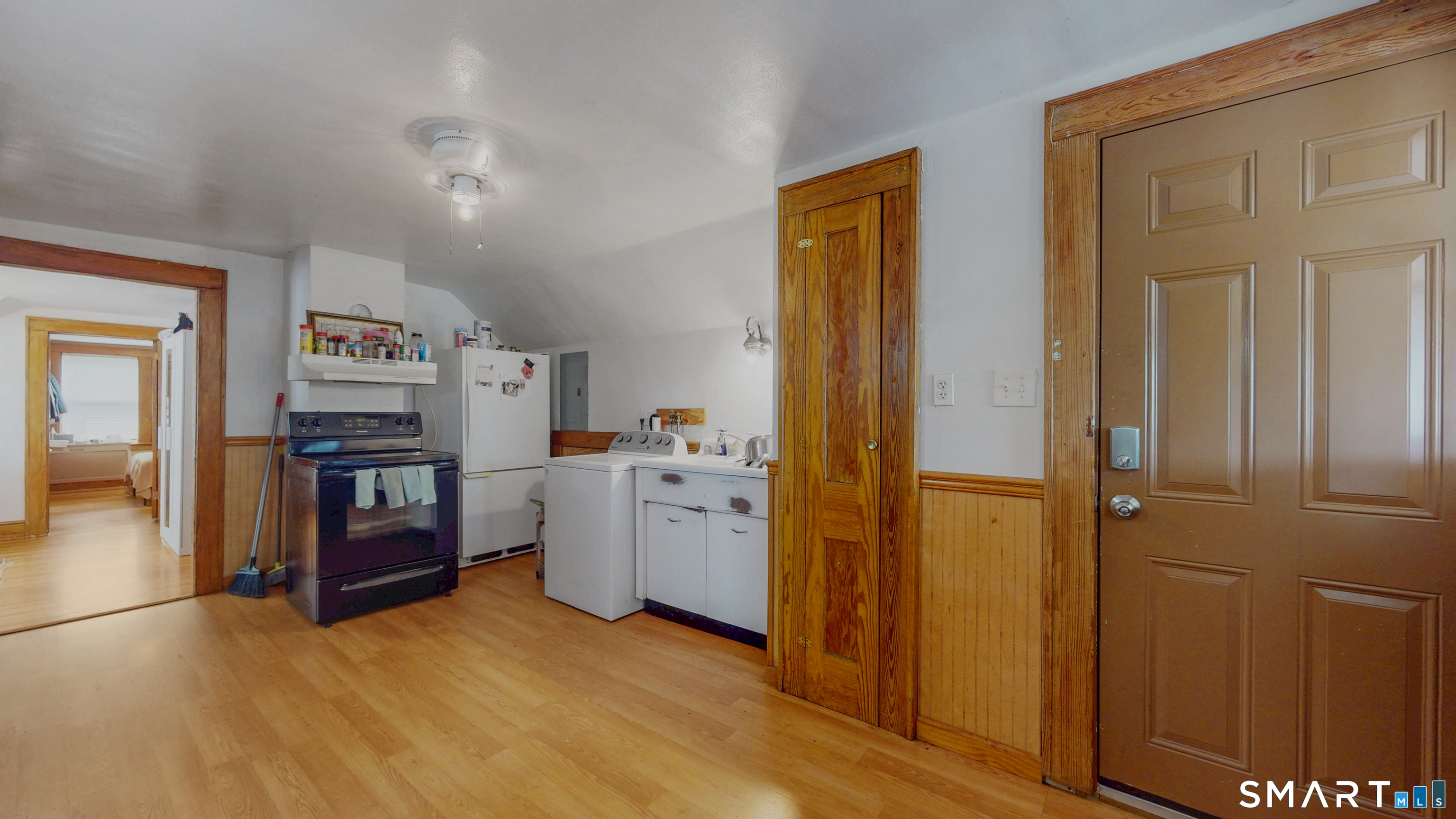 54 Pleasant Street photo 20