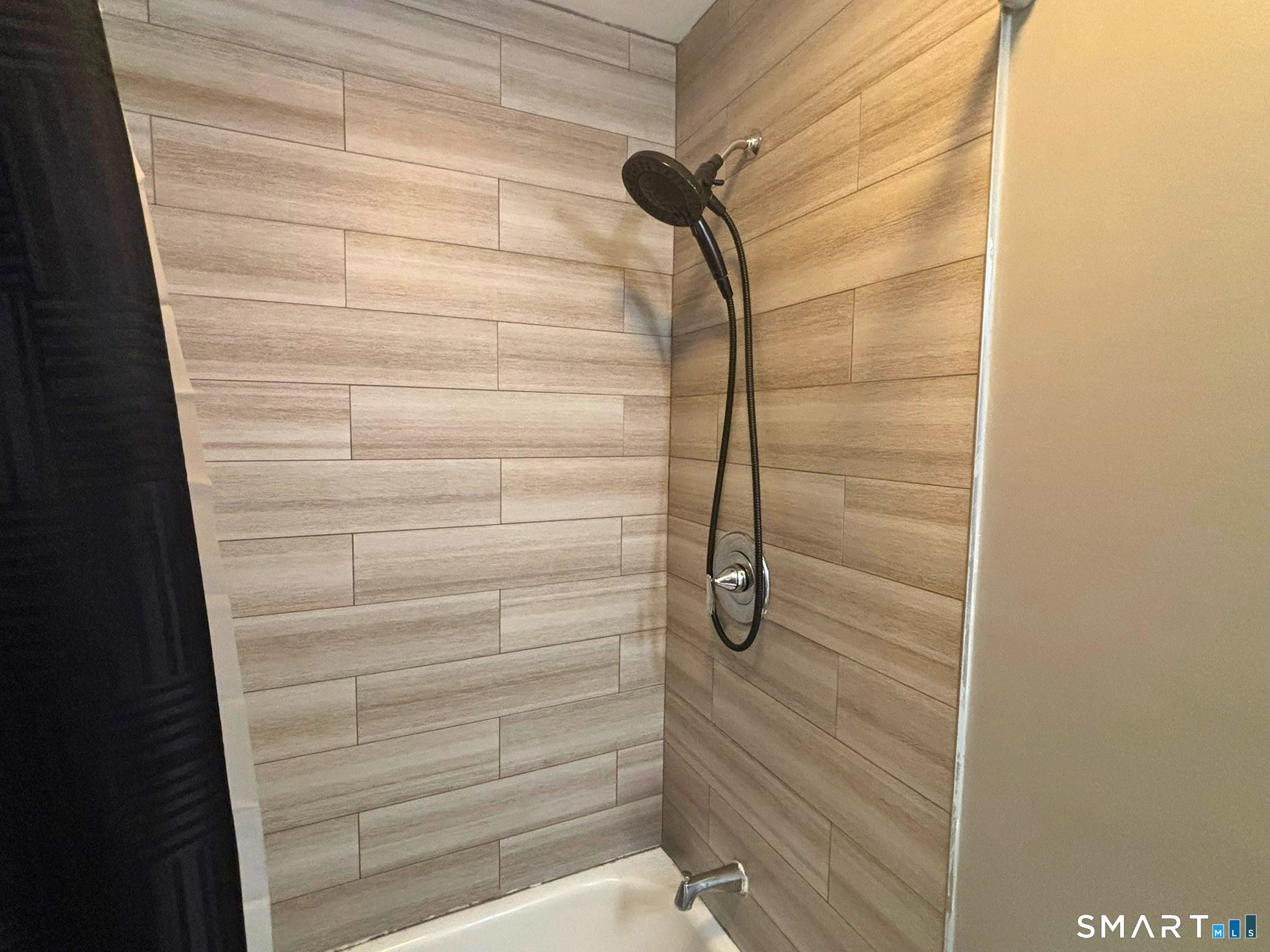 66 Greenview Drive photo 14