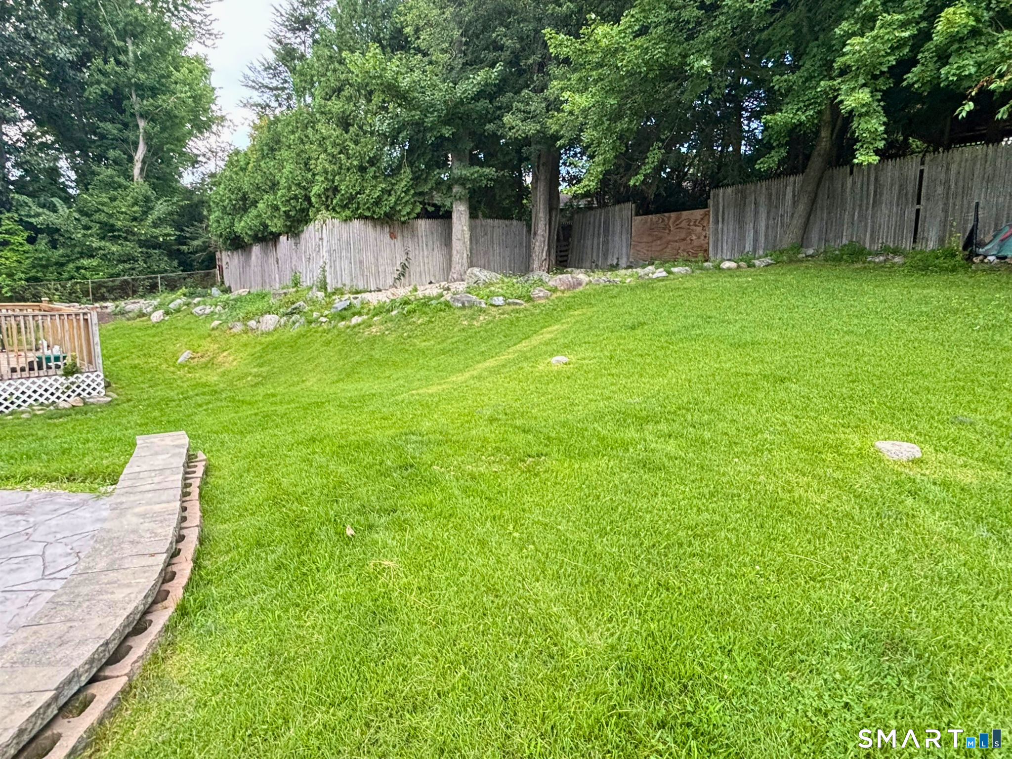 66 Greenview Drive photo 33