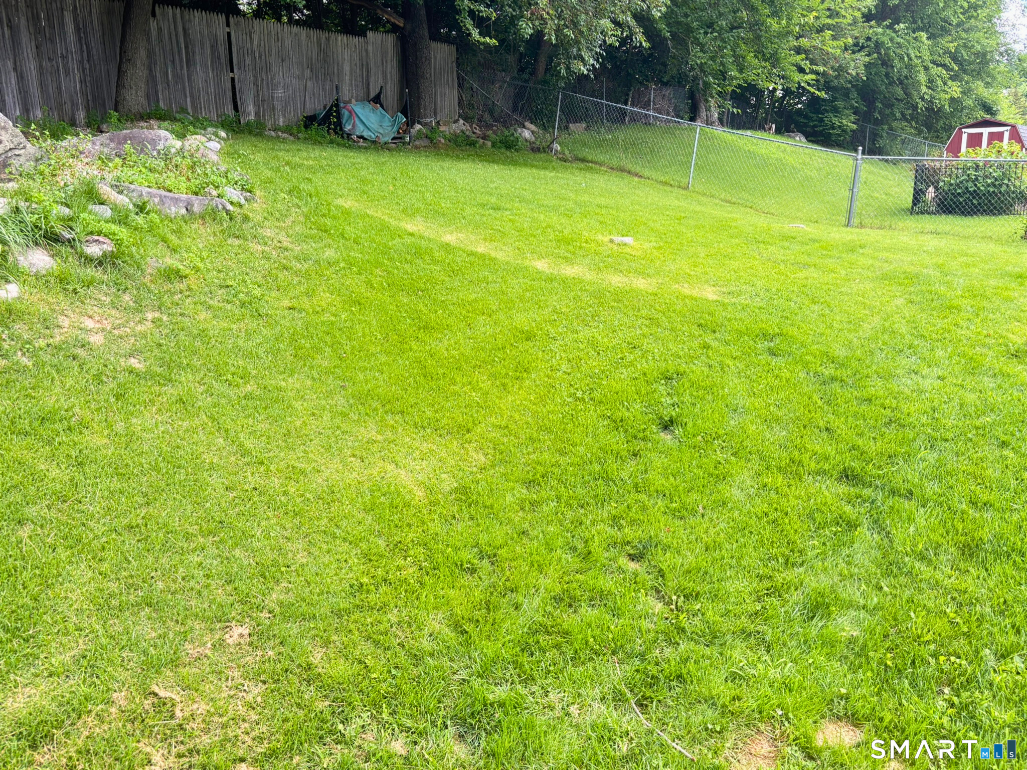 66 Greenview Drive photo 32