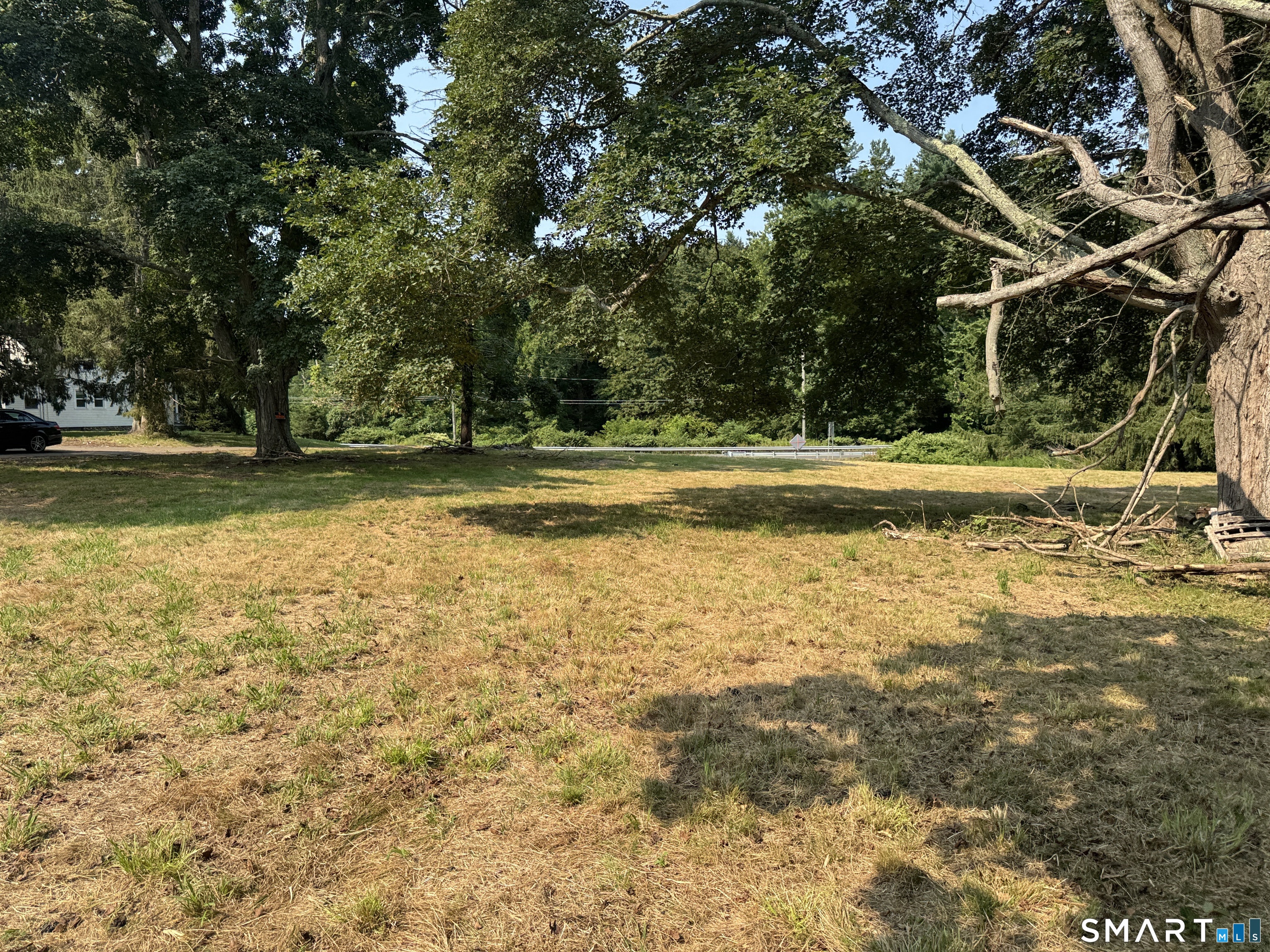 829 Racebrook Road photo 25