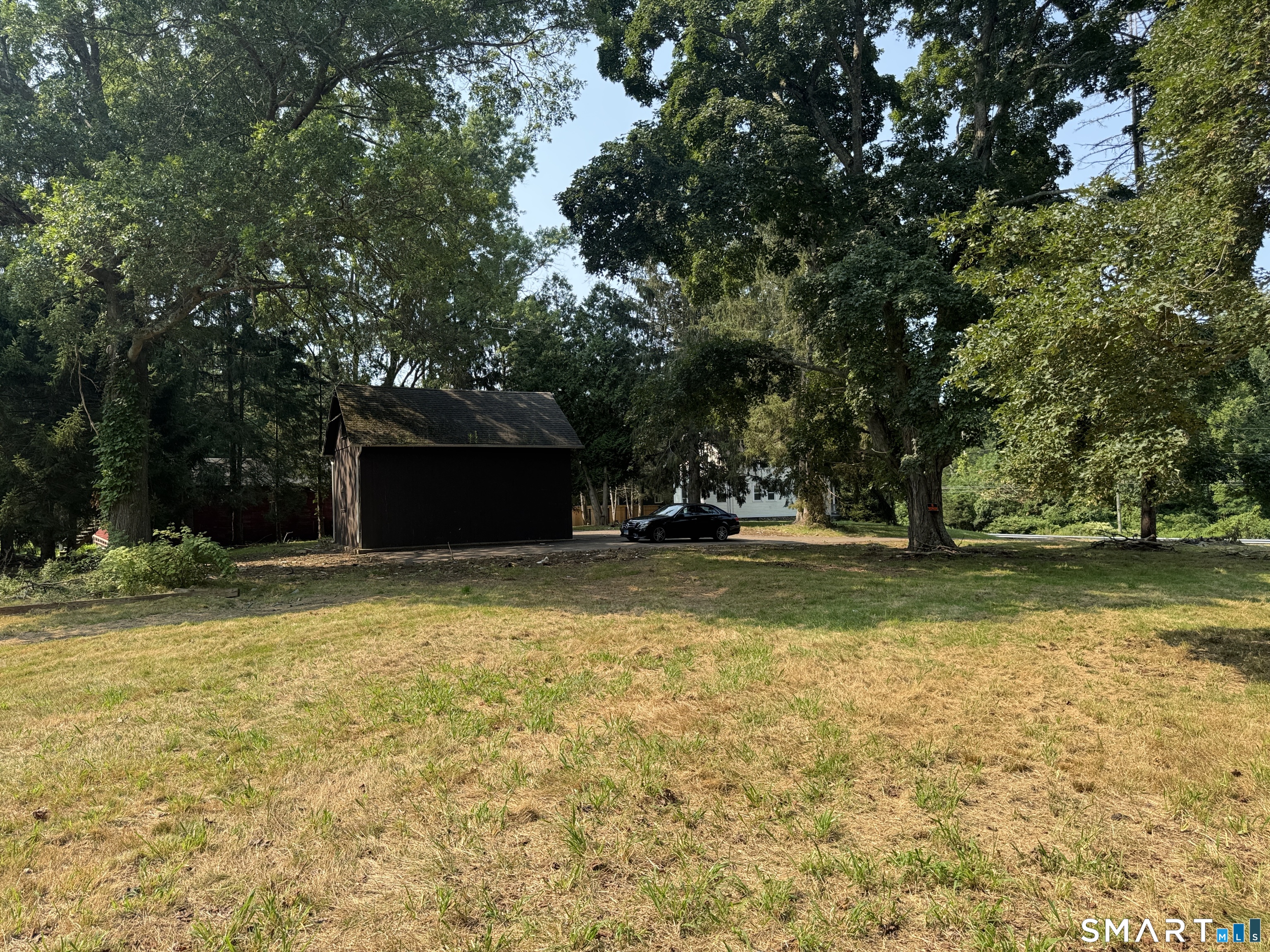 829 Racebrook Road photo 26