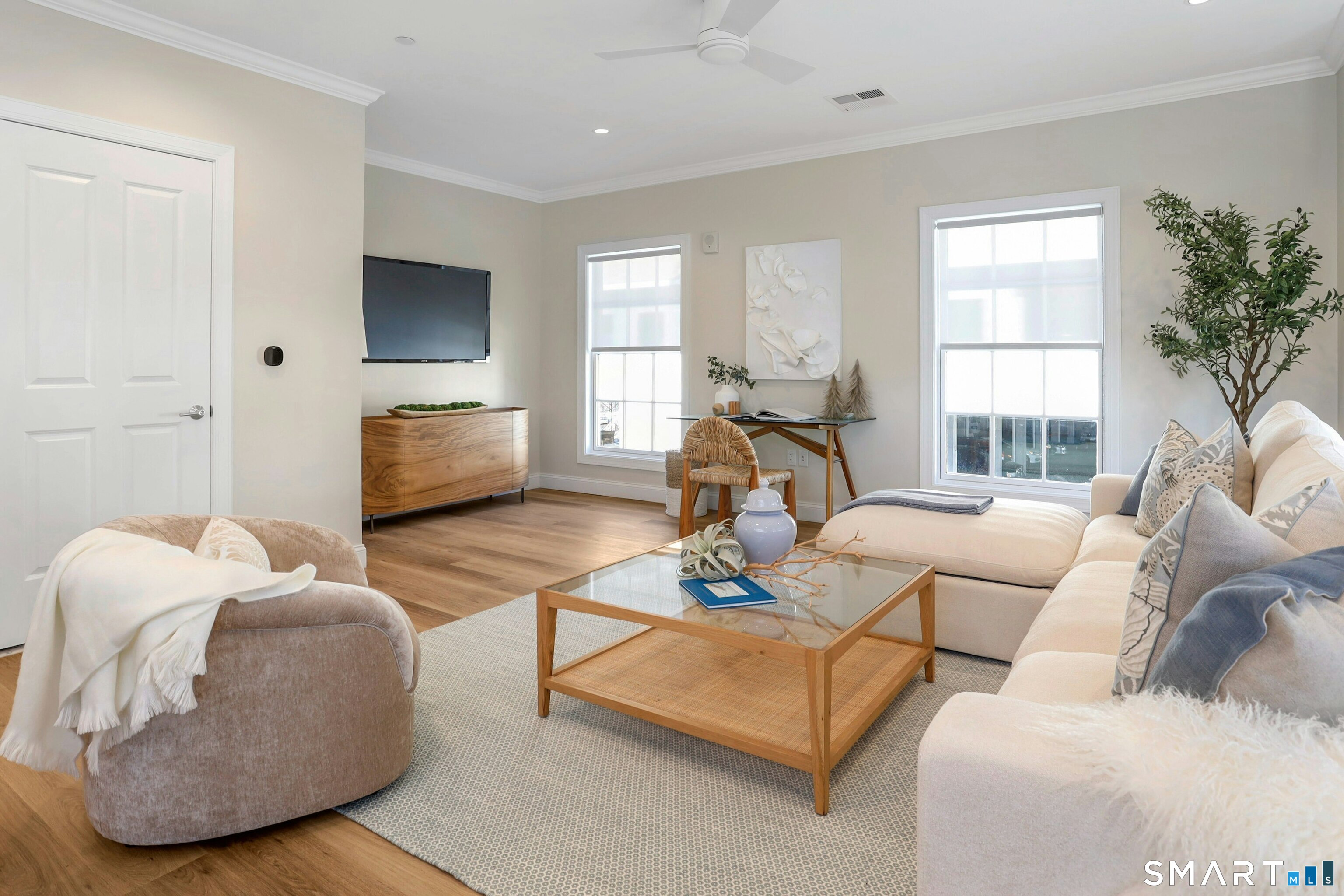 340 Heights Road, Darien, Connecticut photo 2