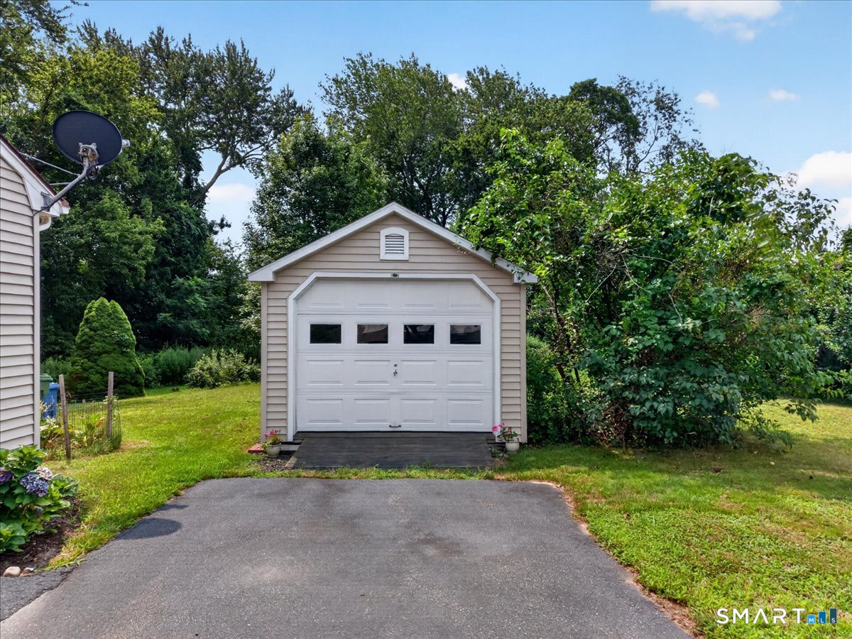 1324 Boston Post Road photo 16