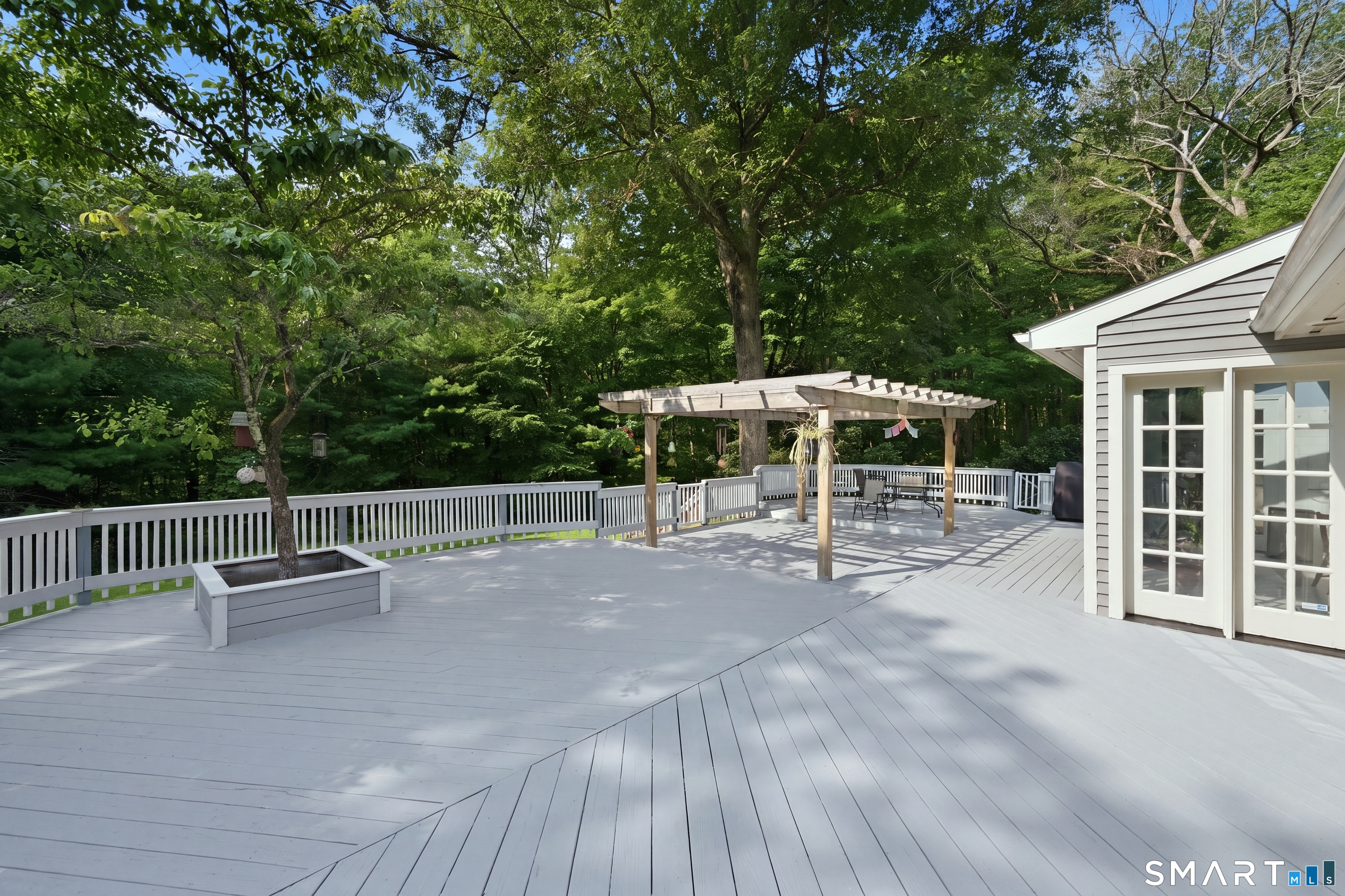169 Woodward Road photo 29