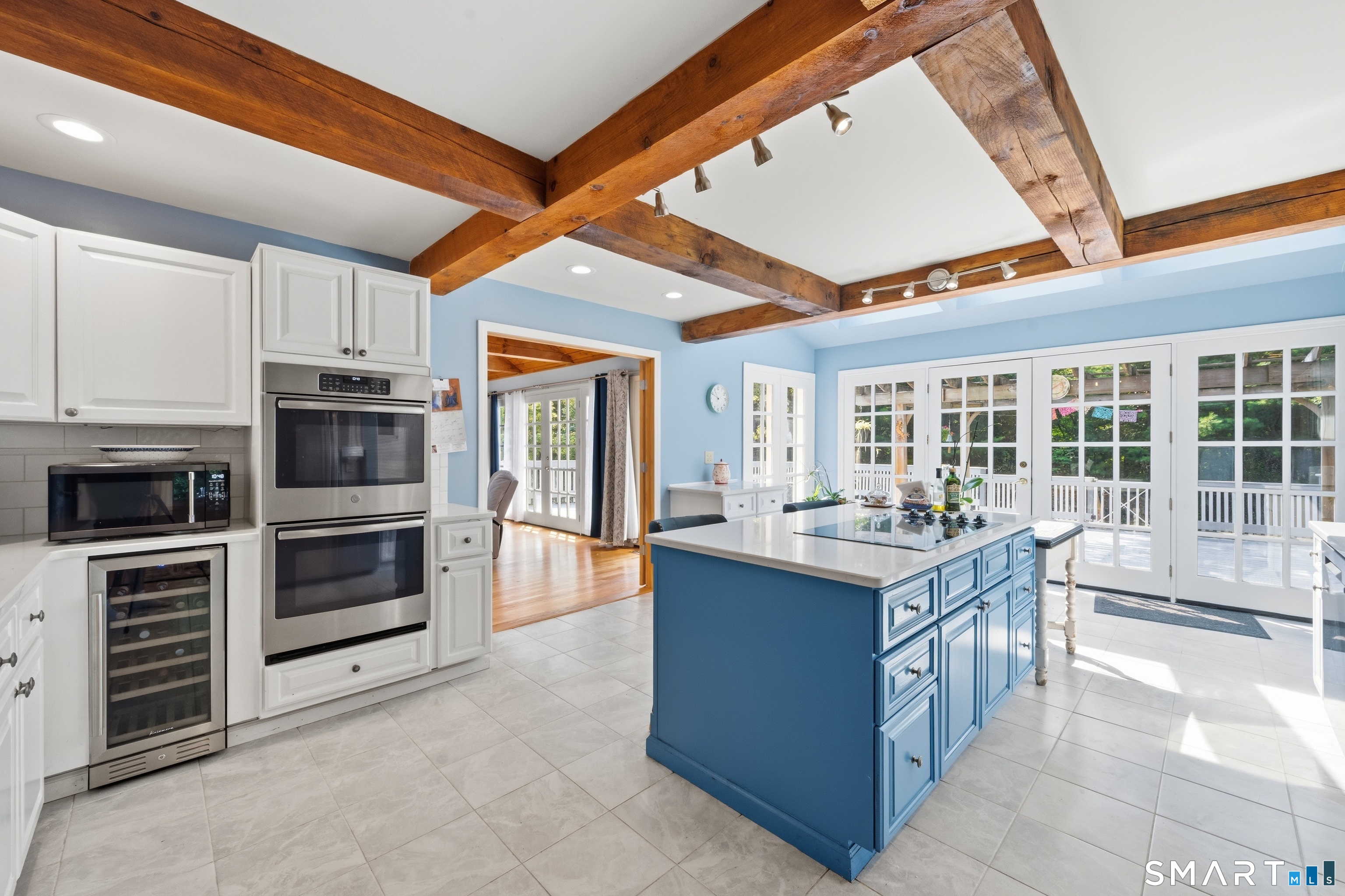 169 Woodward Road photo 5