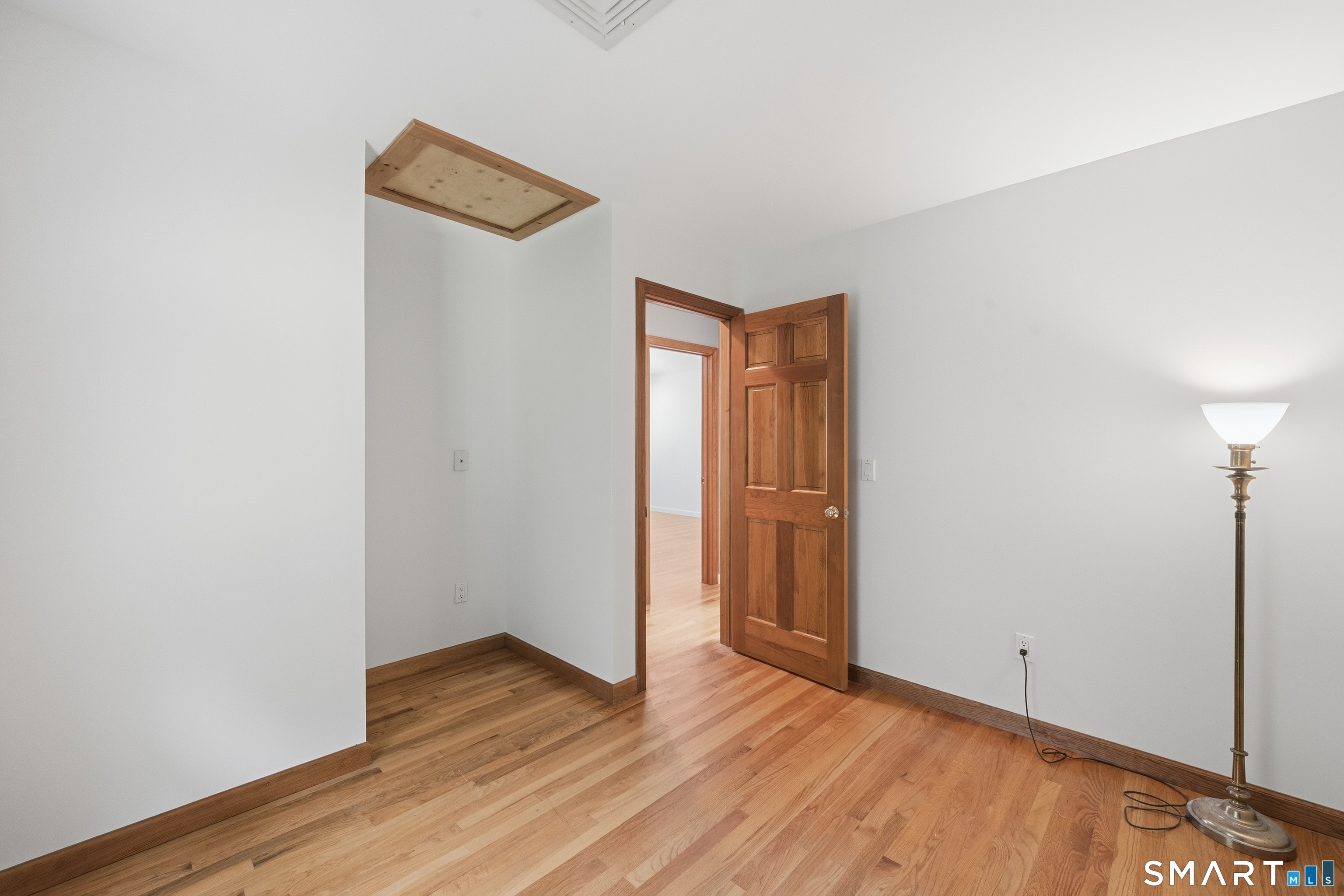 169 Woodward Road photo 27