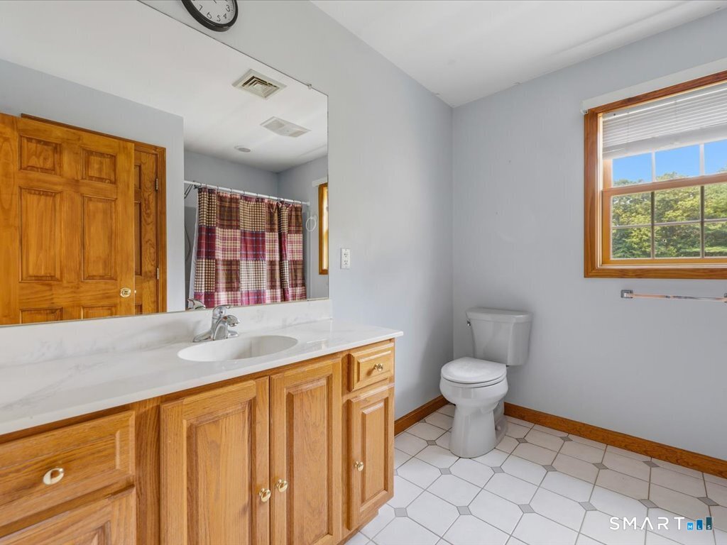 61 Justin Way photo 21