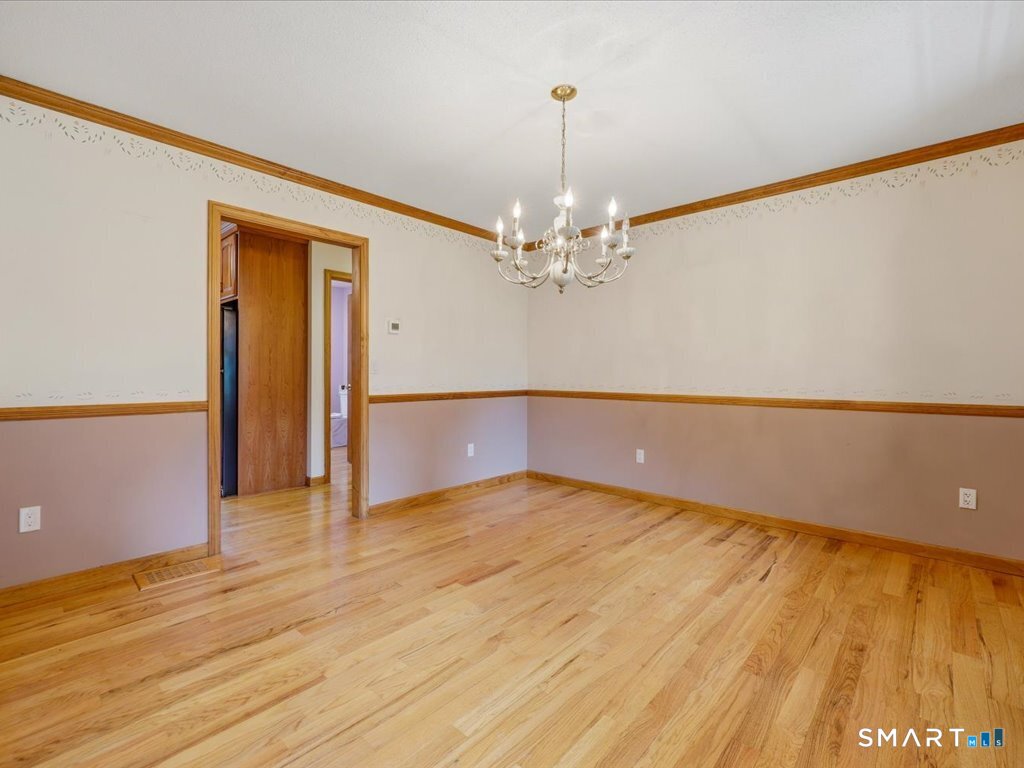 61 Justin Way photo 17