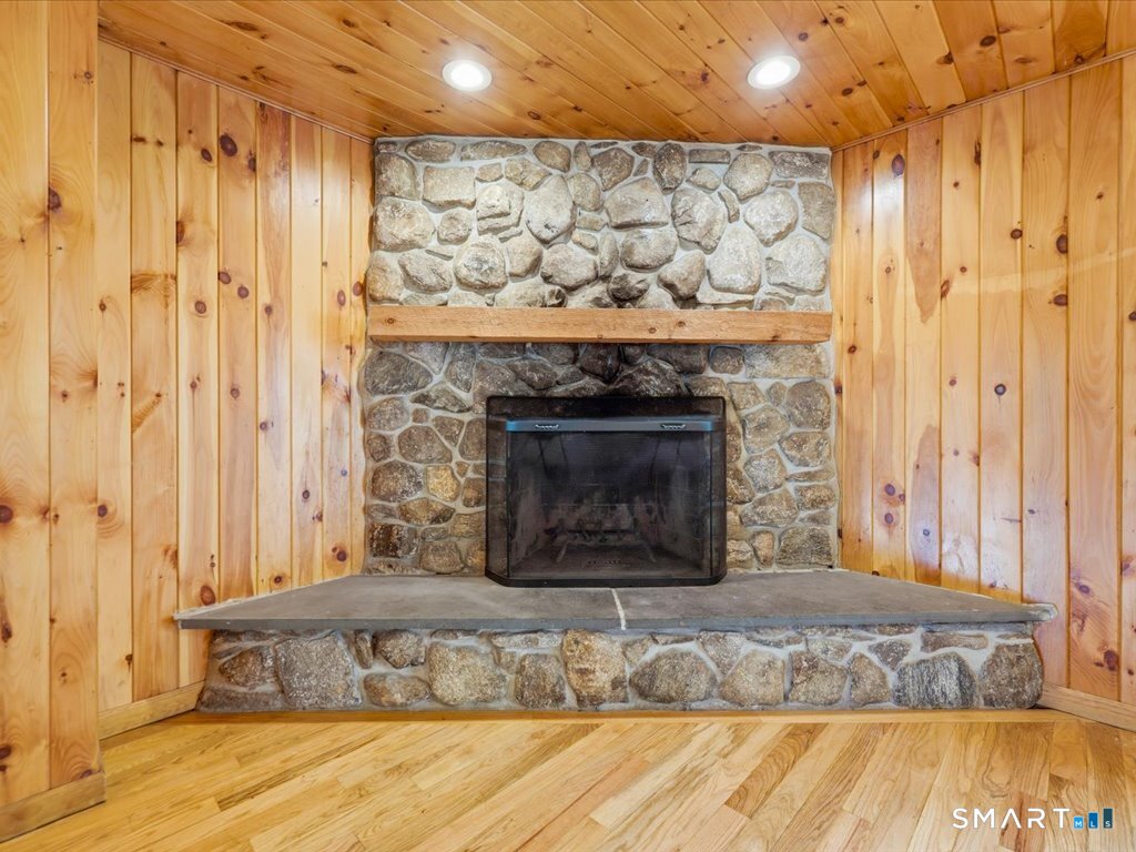 61 Justin Way photo 15