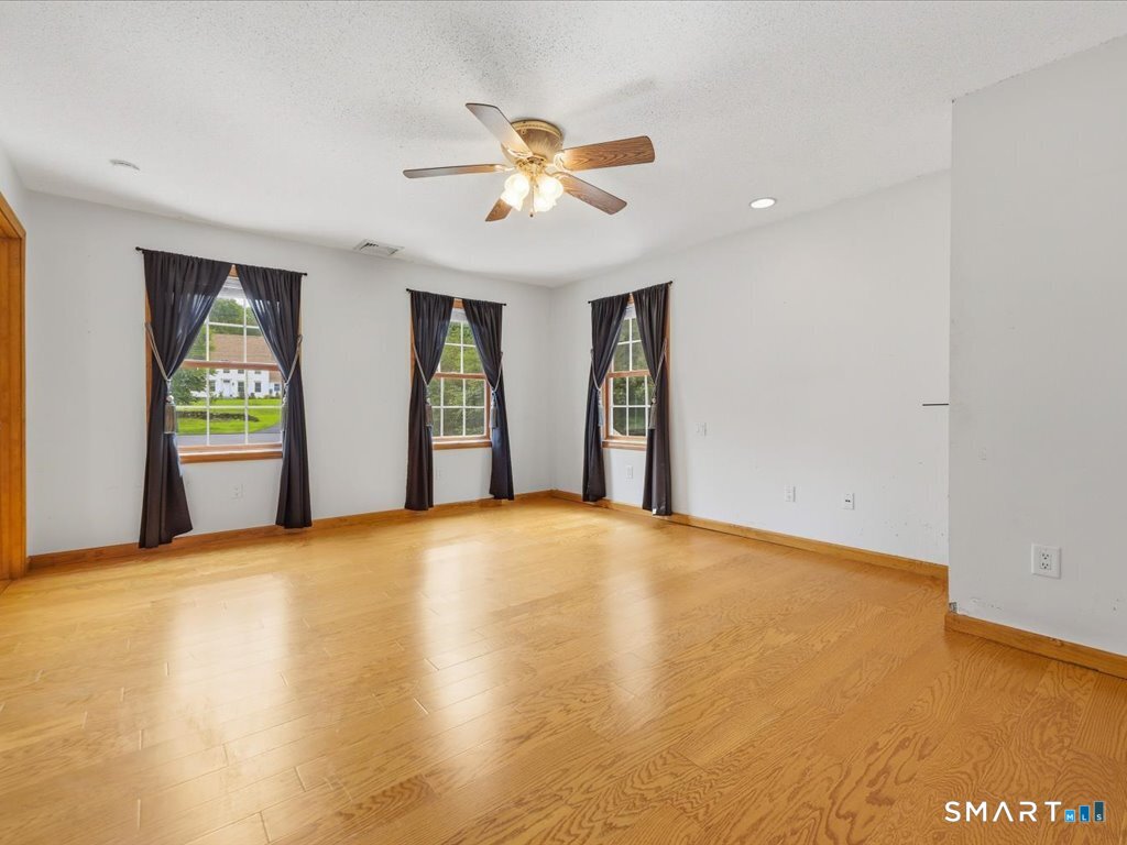 61 Justin Way photo 26