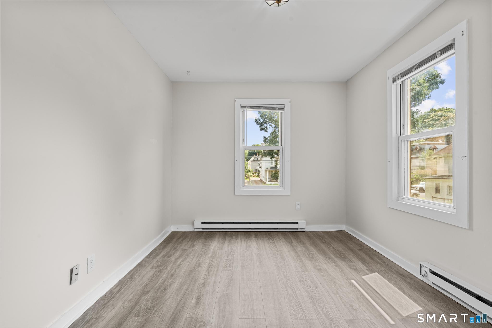 136 Franklin Street photo 31