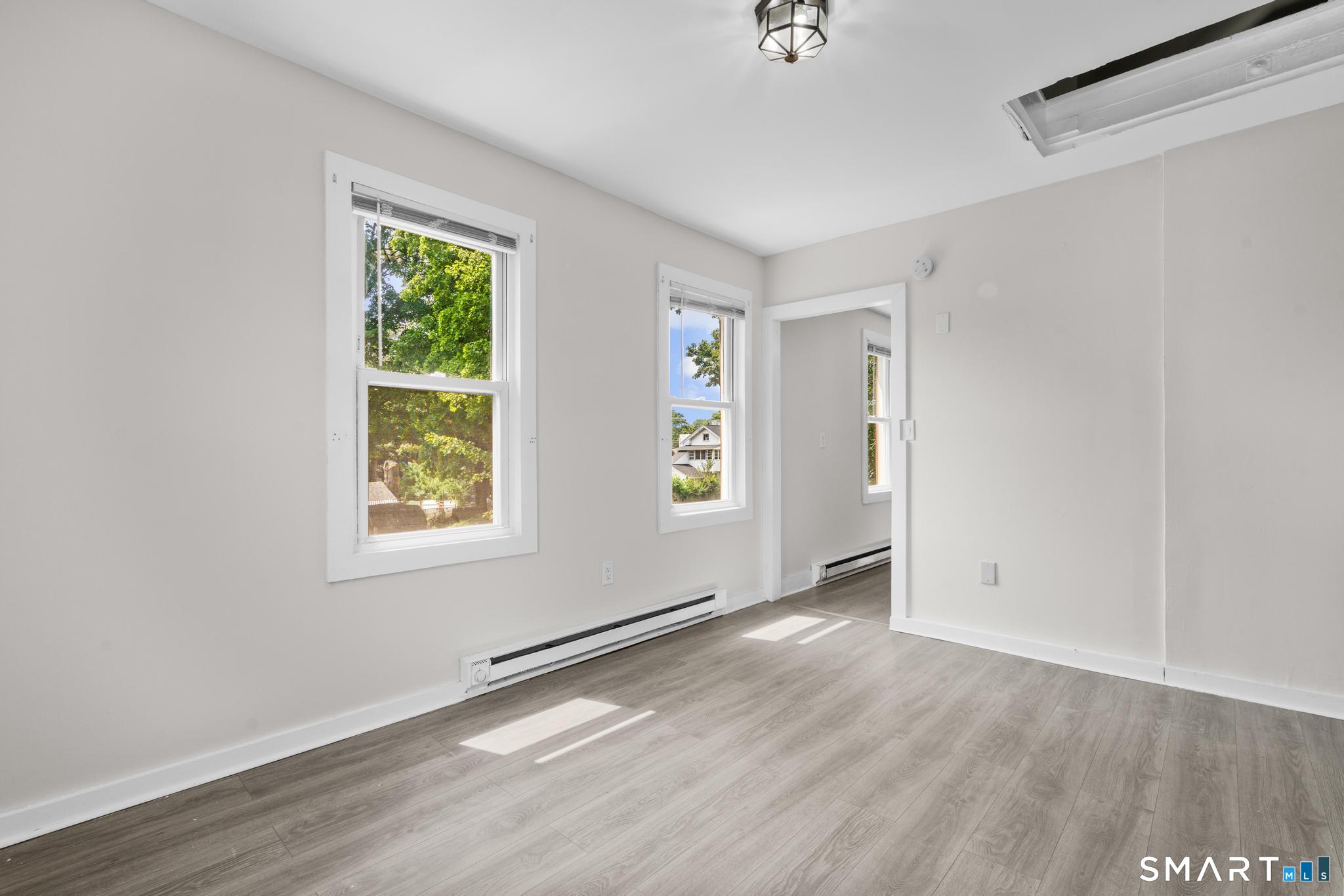 136 Franklin Street photo 32
