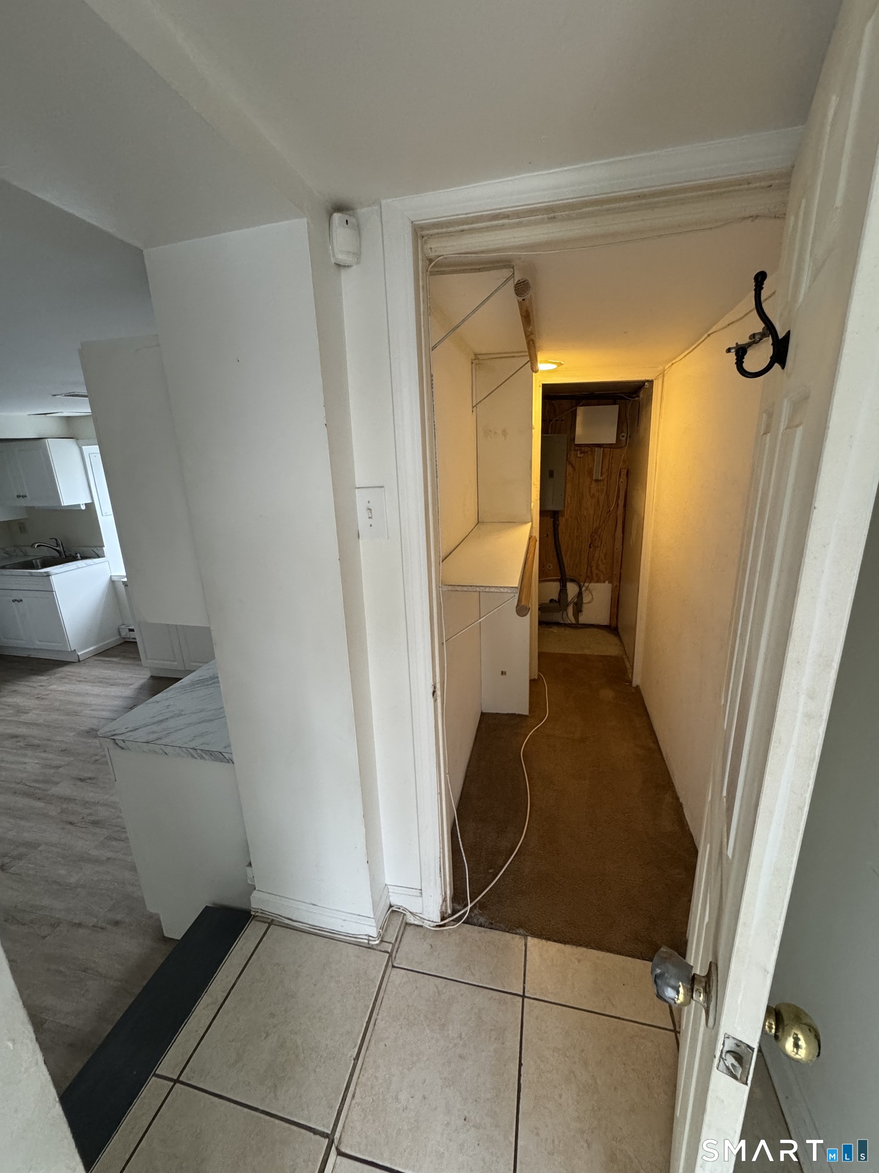 41 Hubbard Place  Unit #A photo 10