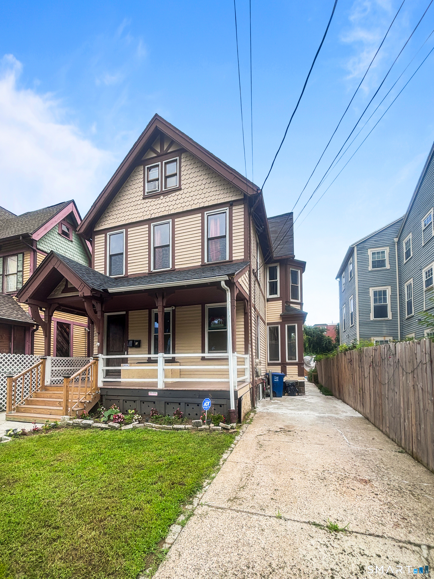 630 Kossuth Street  Unit #1 photo 2