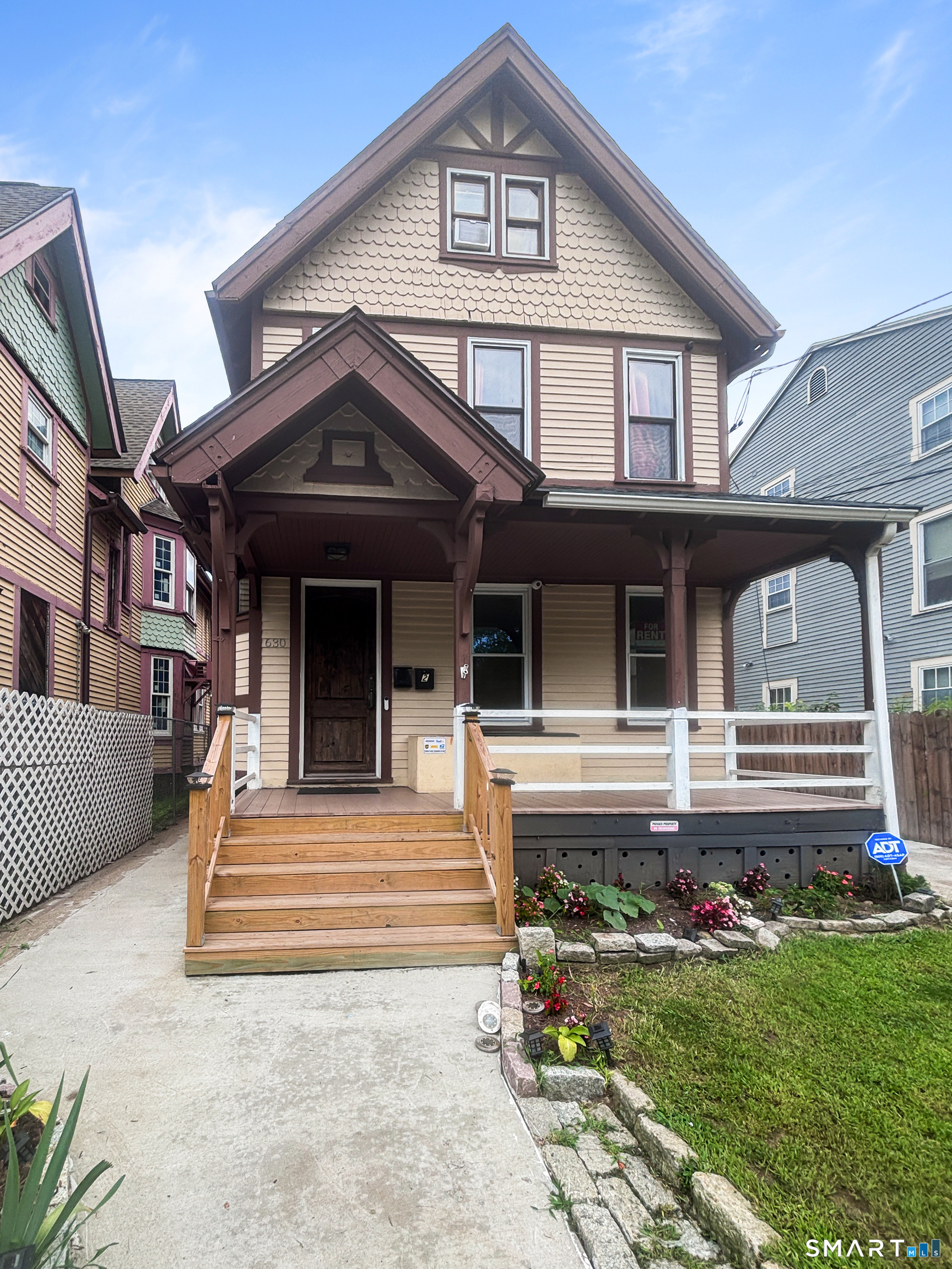 630 Kossuth Street  Unit #1 photo 36