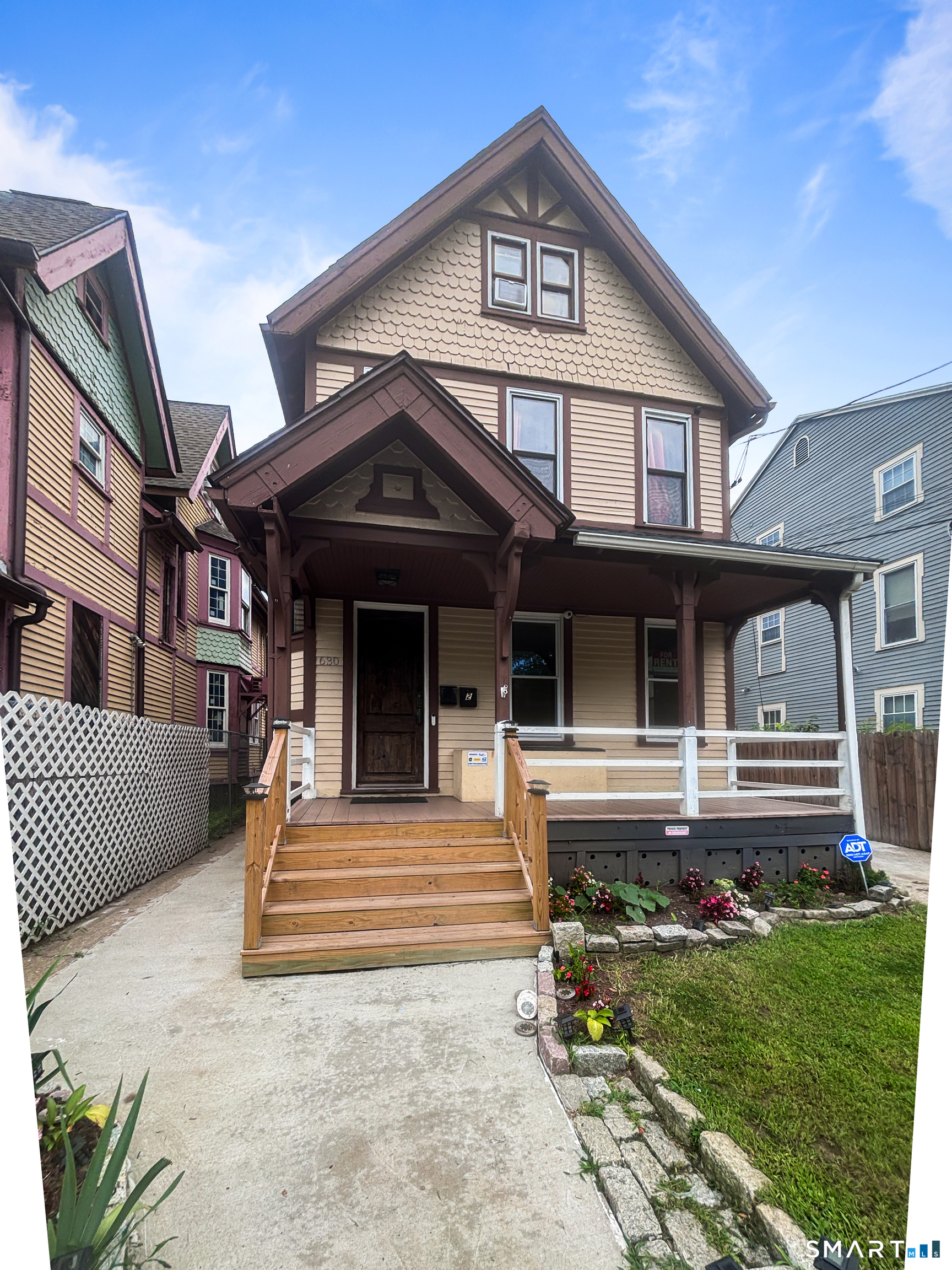 630 Kossuth Street  Unit #1 photo 38