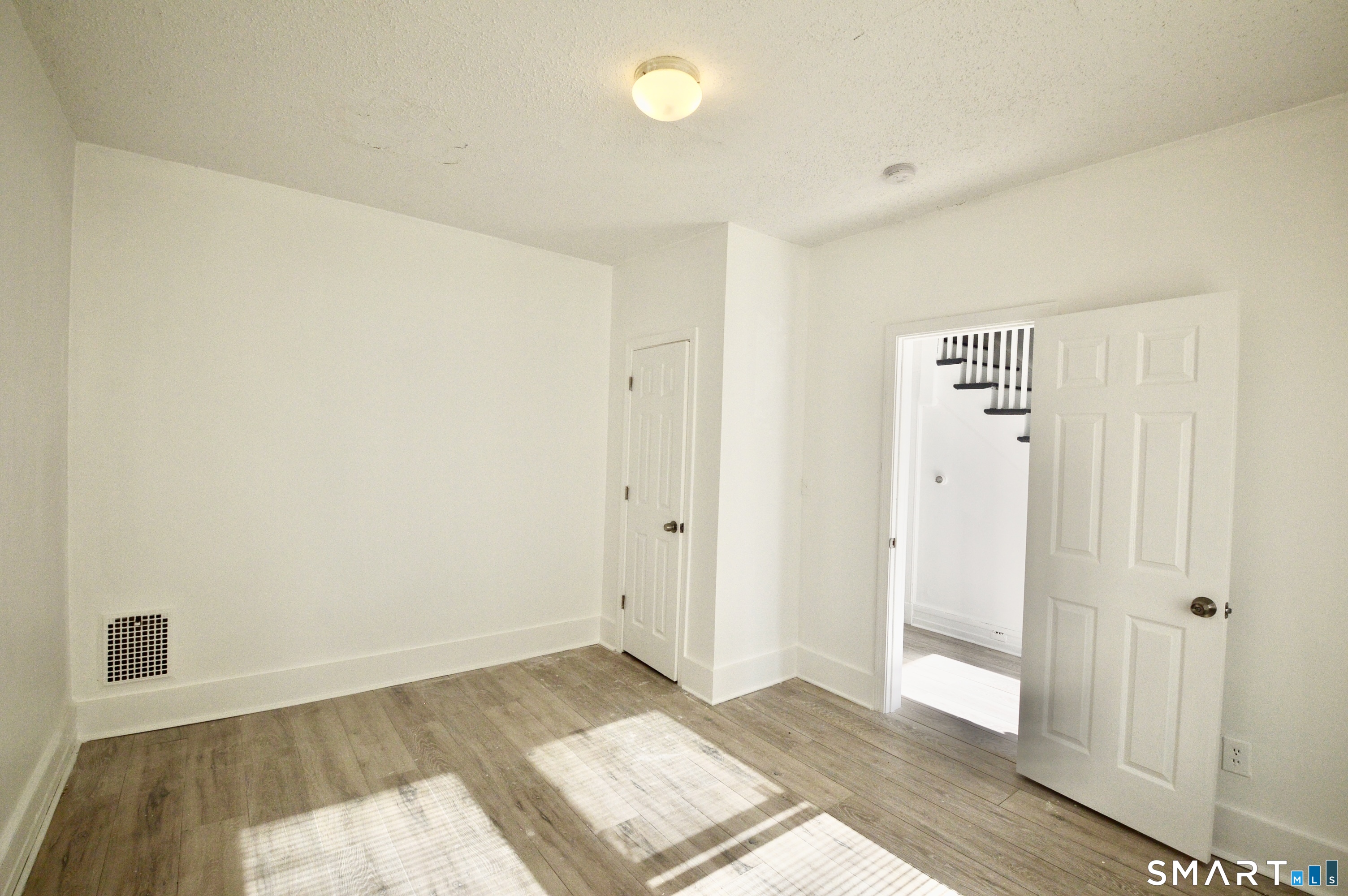 270 East Avenue photo 3