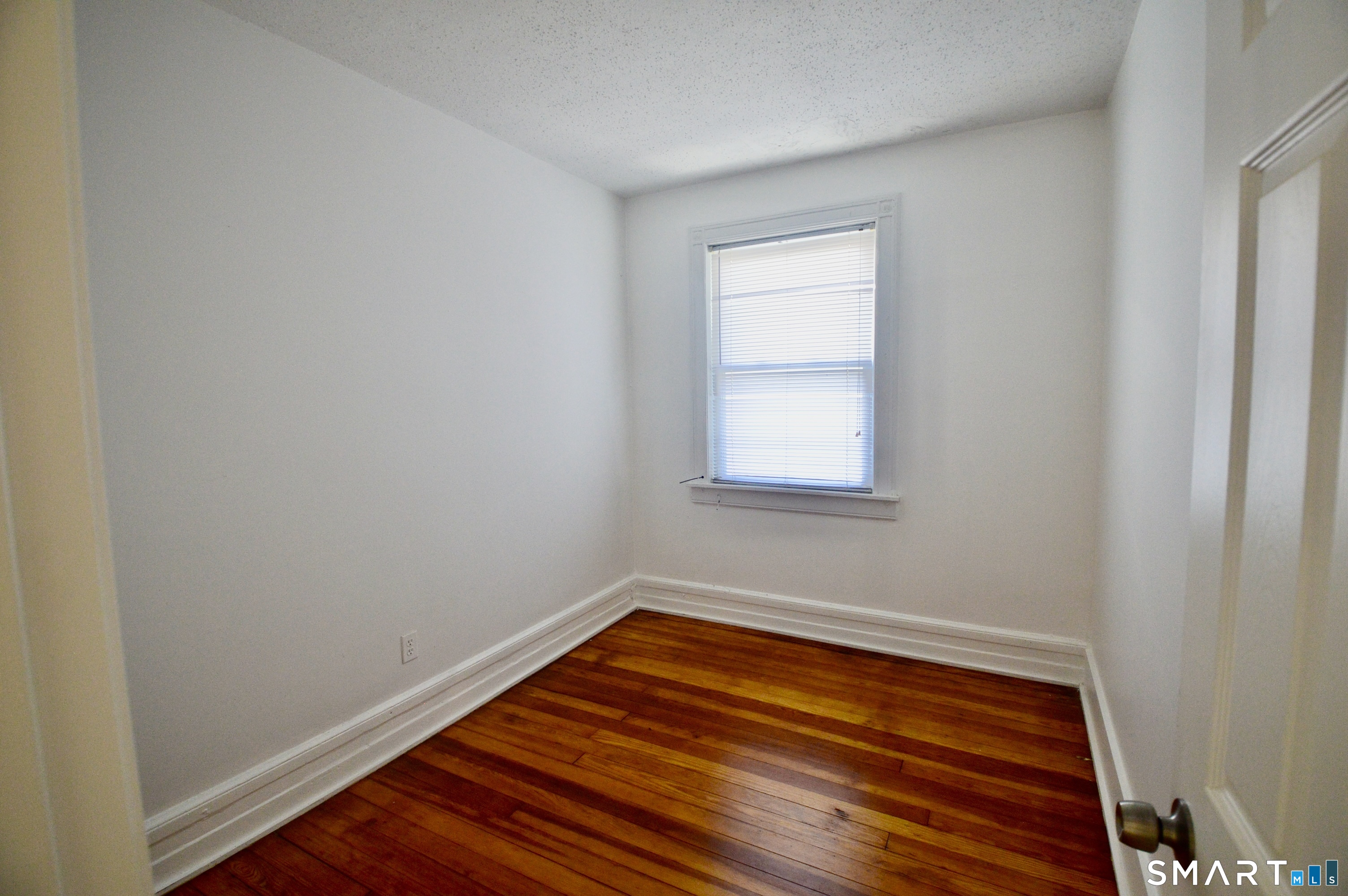270 East Avenue photo 8