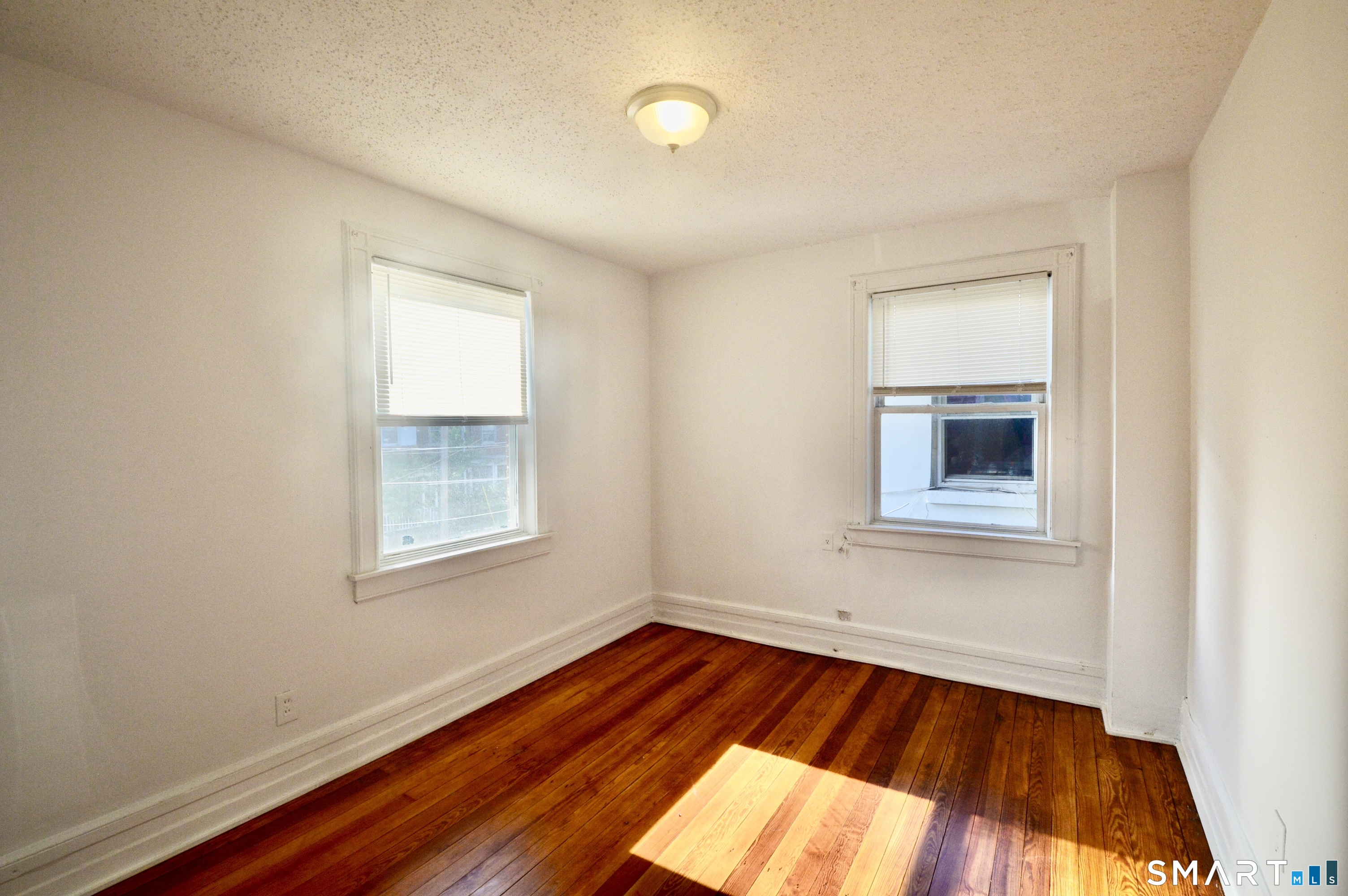 270 East Avenue photo 9