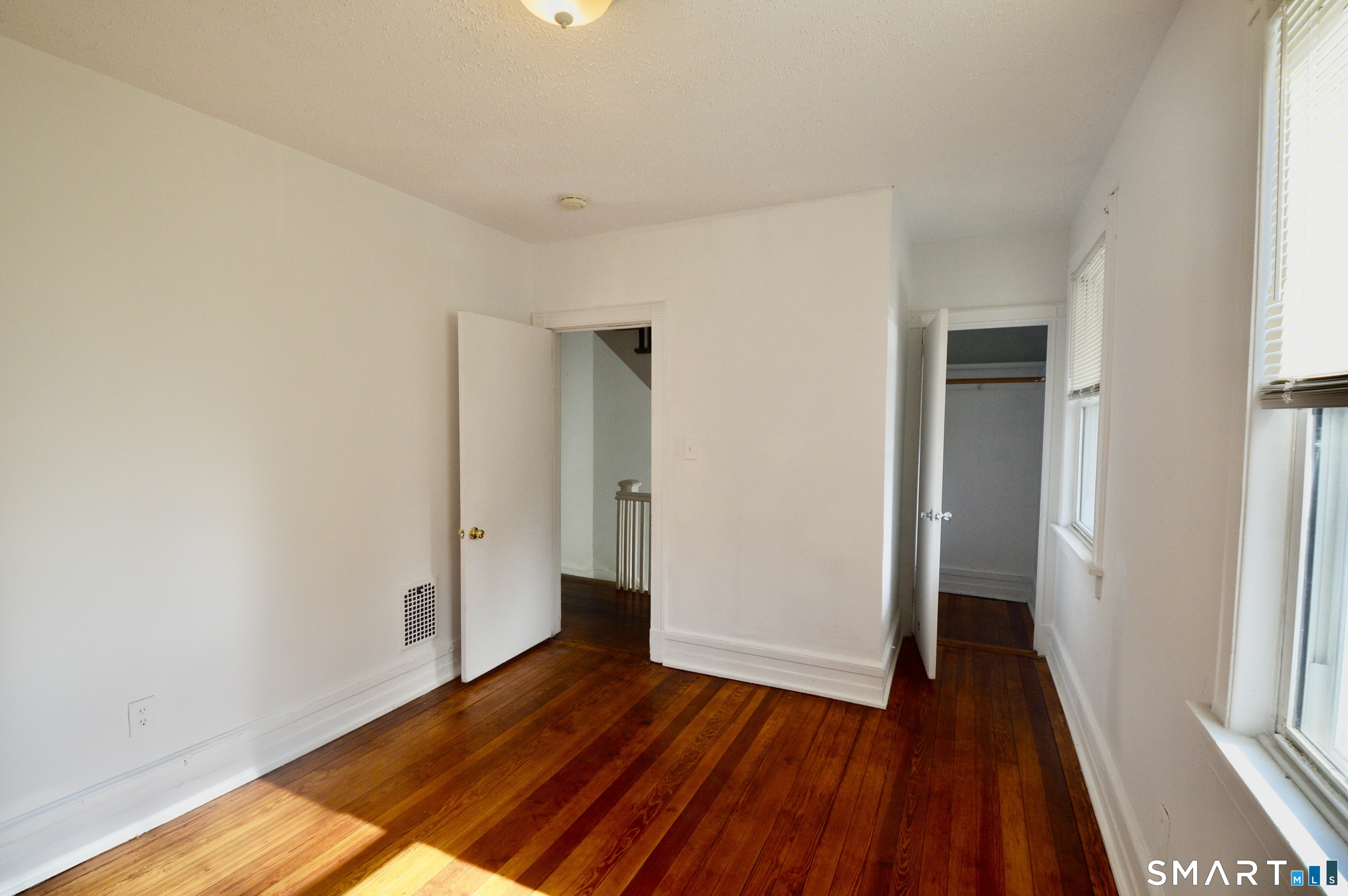 270 East Avenue photo 10