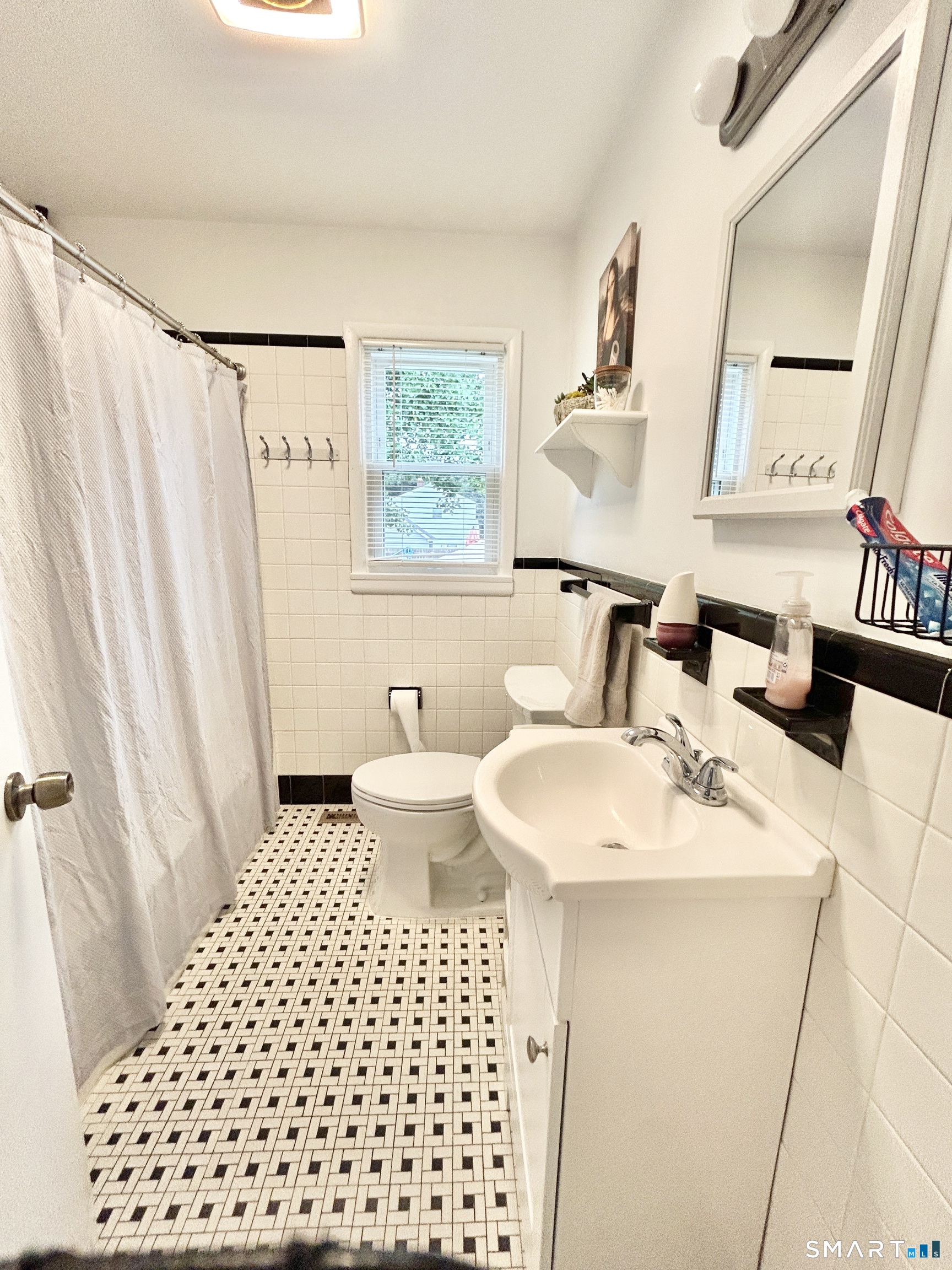 13 Hemlock Drive photo 15