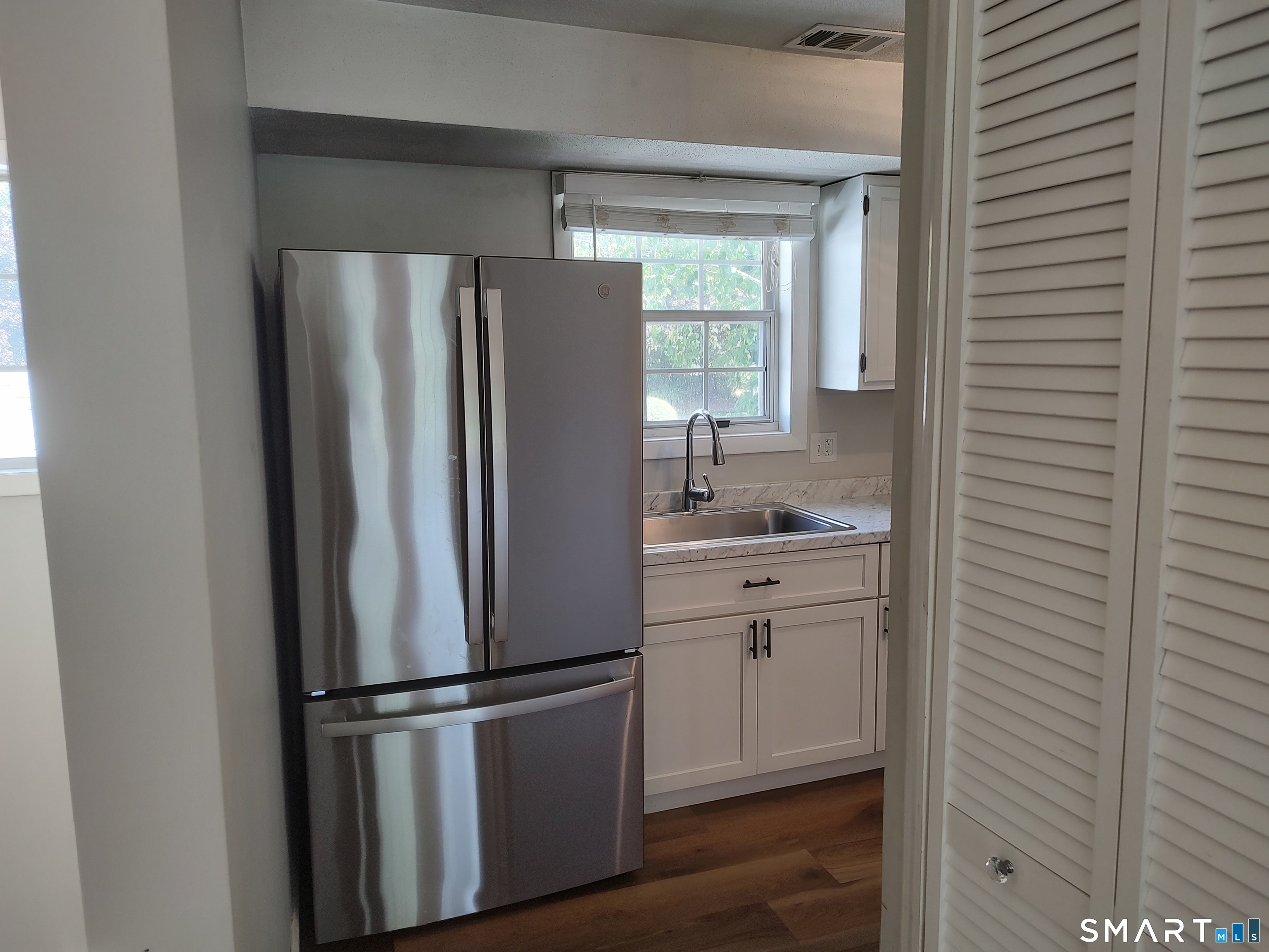 607 Spring Meadow Road  Unit #607 photo 4